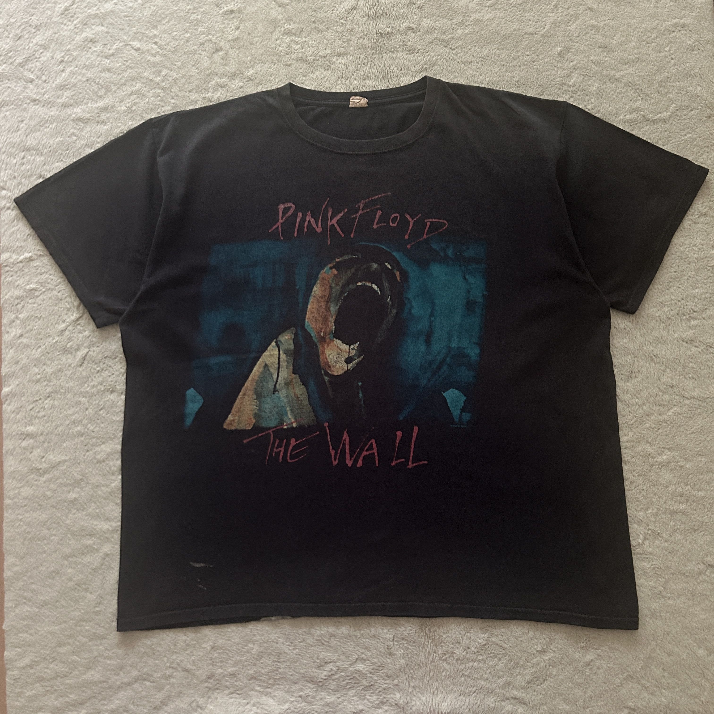 Band Tees Vintage Pink Floyd The Wall Band T-shirt Size US XXL / EU 58 / 5 - 1 Thumbnail