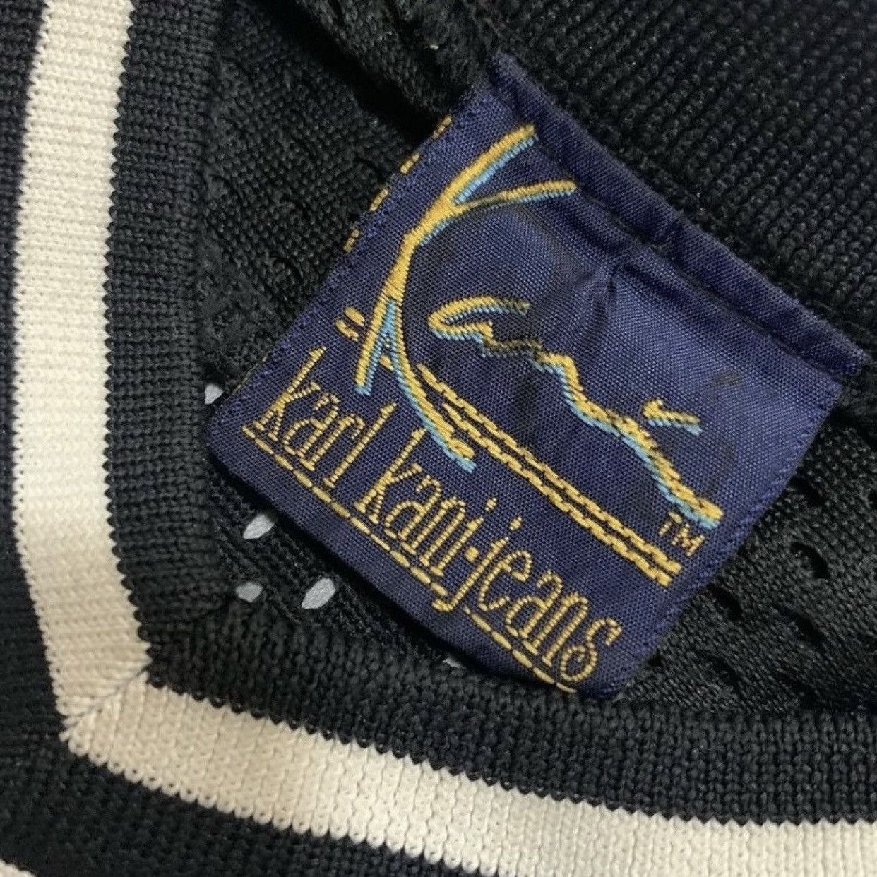Karl Kani Vintage Karl Kani Sport Ice Hockey Jersey Tupac Shakur Style Size US L / EU 52-54 / 3 - 8 Thumbnail
