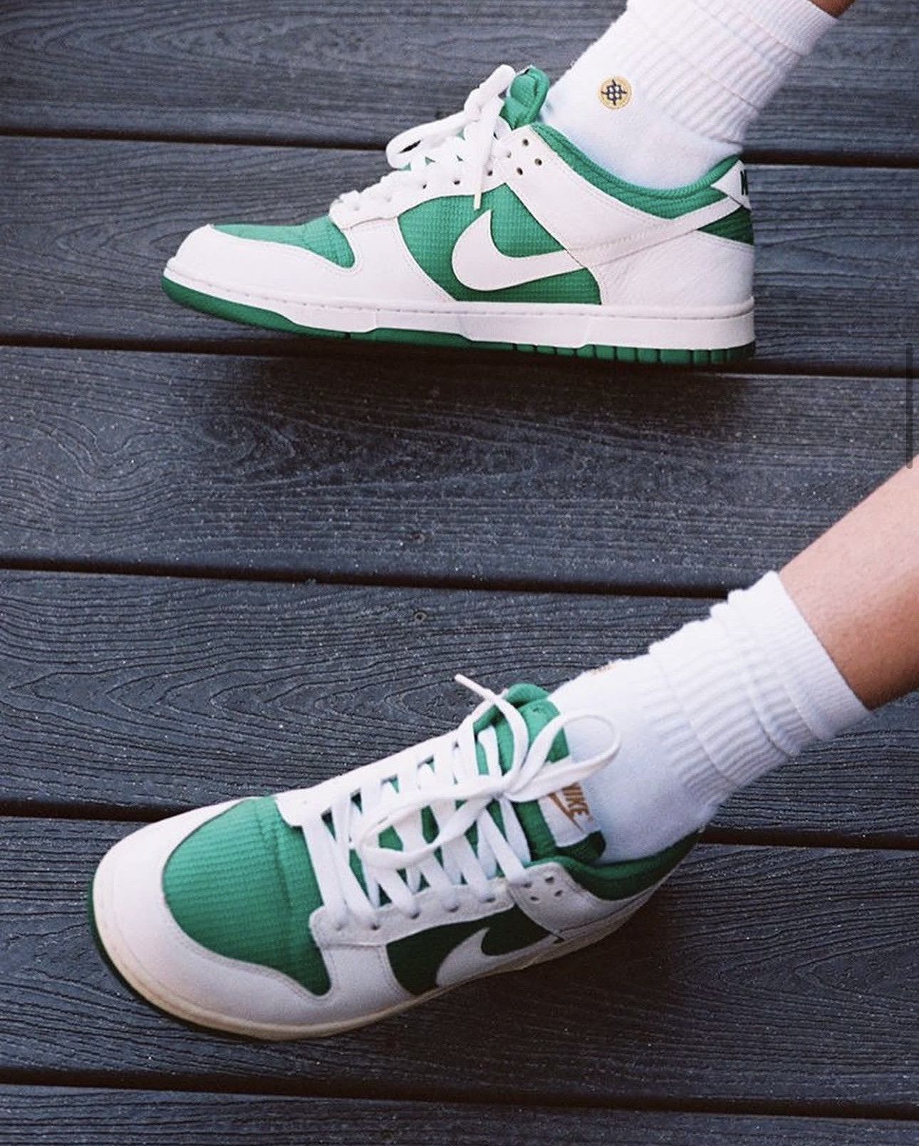 Nike Vintage Nike Dunk Low Reverse Lucky Green ‘10 Size US 9 / EU 42 - 7 Thumbnail