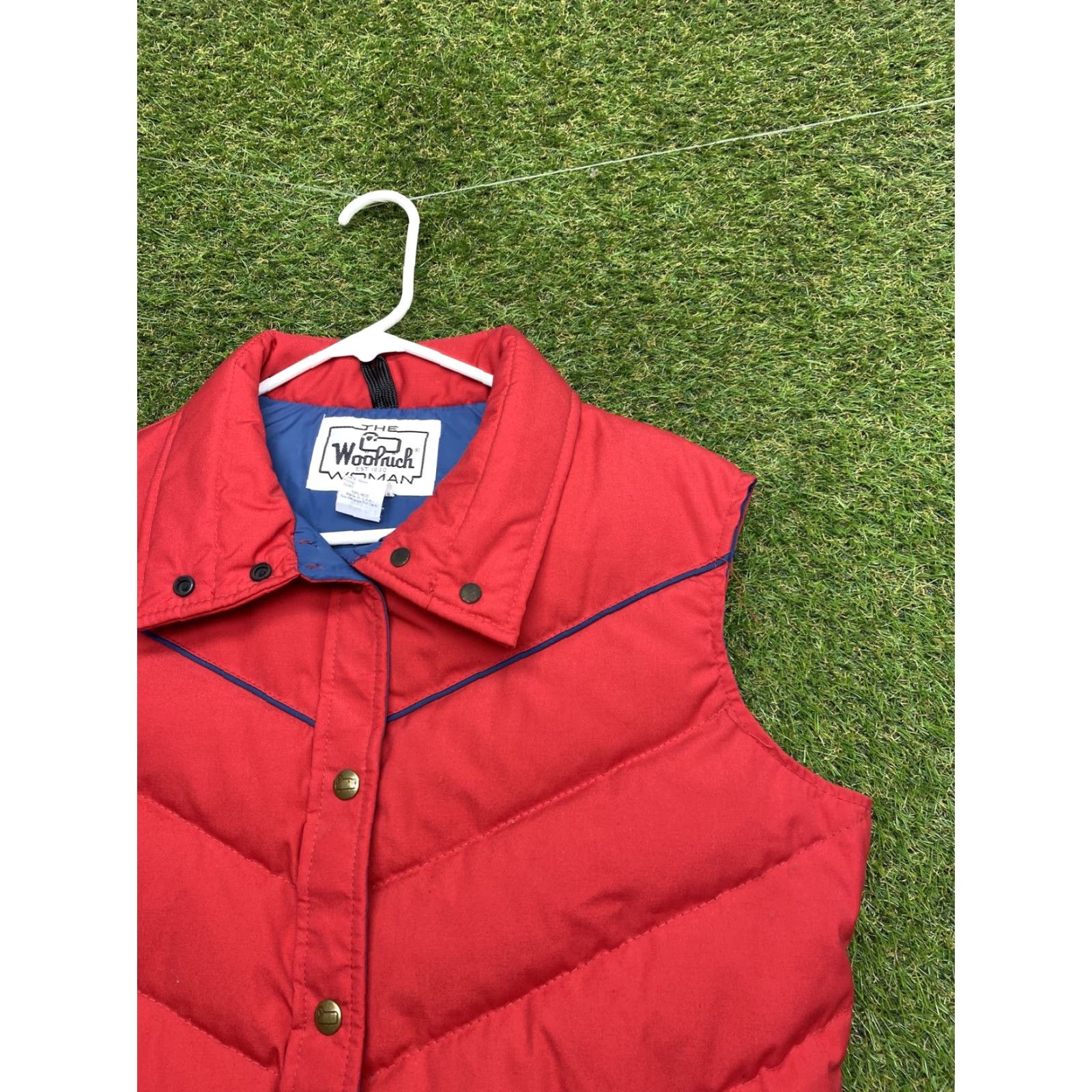 Vintage Vintage Woolrich Vest Womens Large Red Blue Down Puffer Western Outdoors 80s 90s Size L / US 10 / IT 46 - 2 Thumbnail