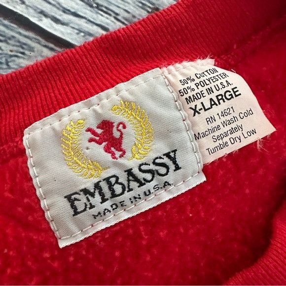 Other Vintage Embroidered Athletic Red Graphic Women's Crewneck Sw Size XL / US 12-14 / IT 48-50 - 4 Thumbnail