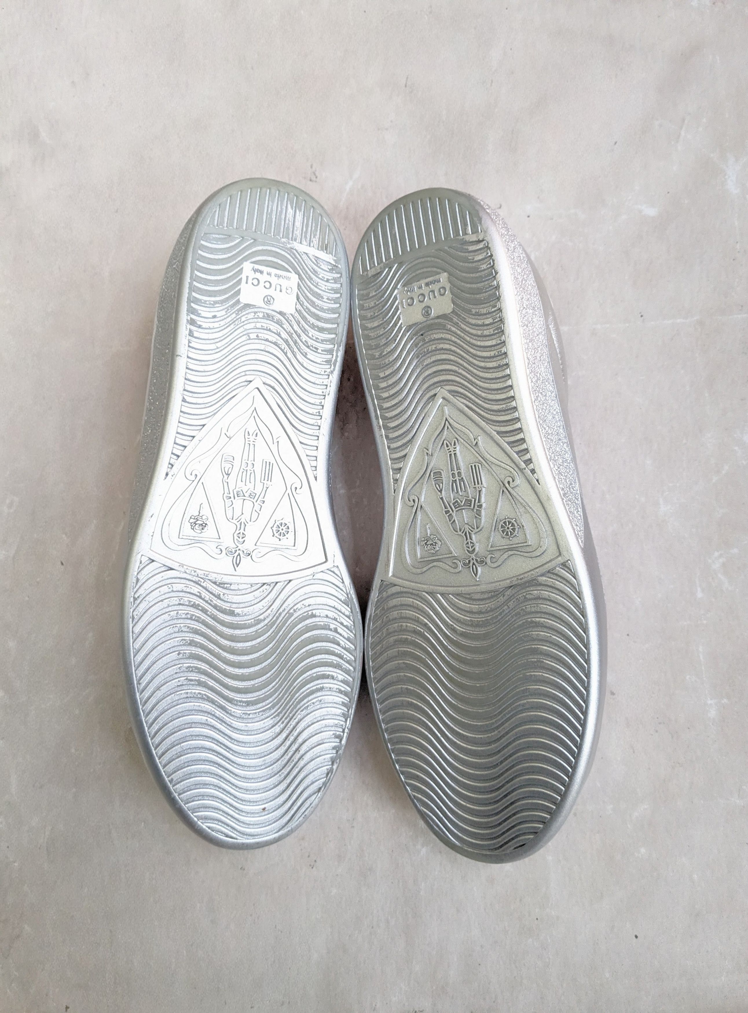 Gucci Gucci Ace Sneakers 8.5 Silver Leather Low Logo Size US 8.5 / EU 41-42 - 19 Thumbnail