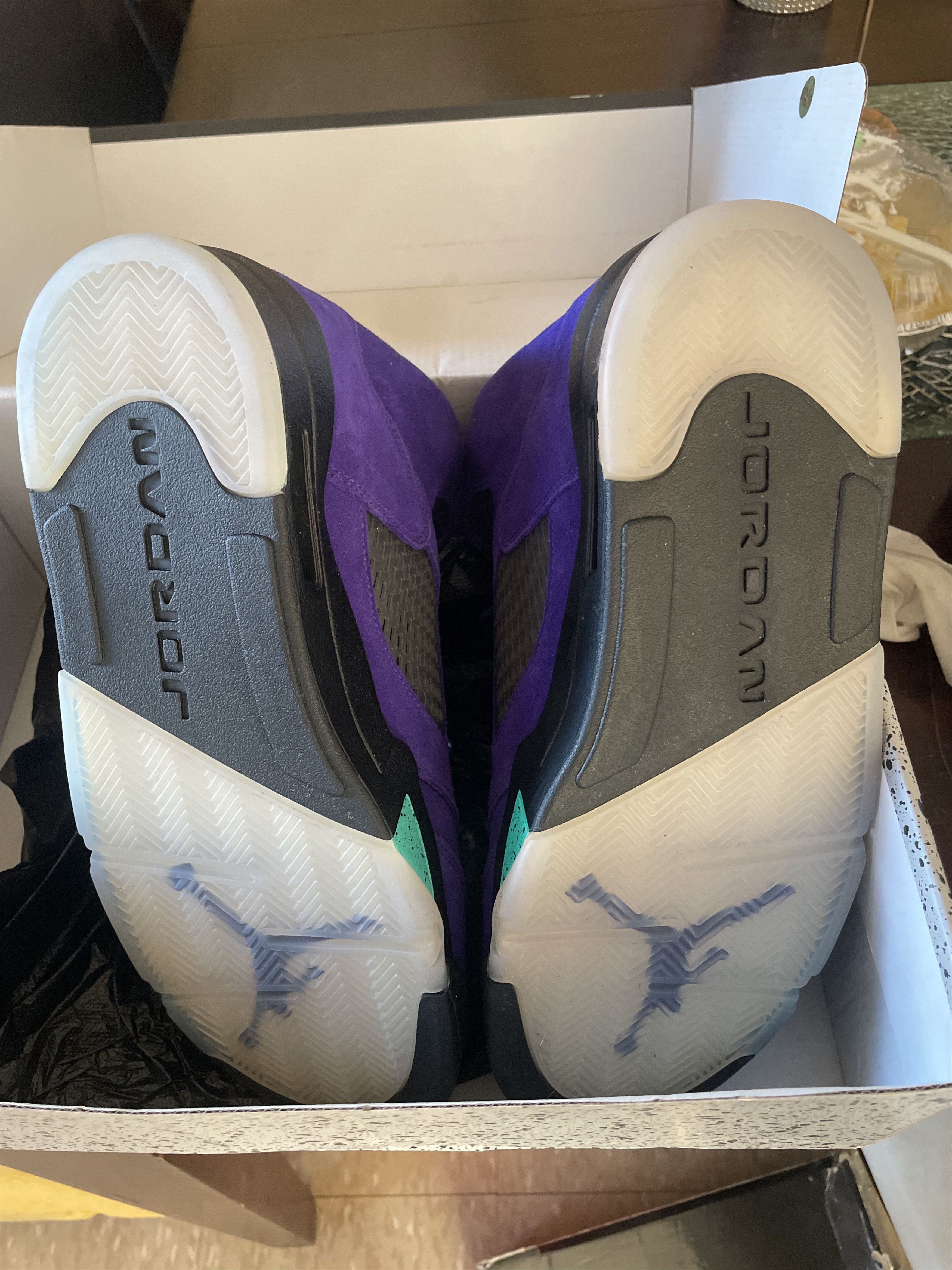 Jordan Brand Size 11 - Jordan 5 Retro Alternate Grape 2020 Size US 11 / EU 44 - 3 Thumbnail