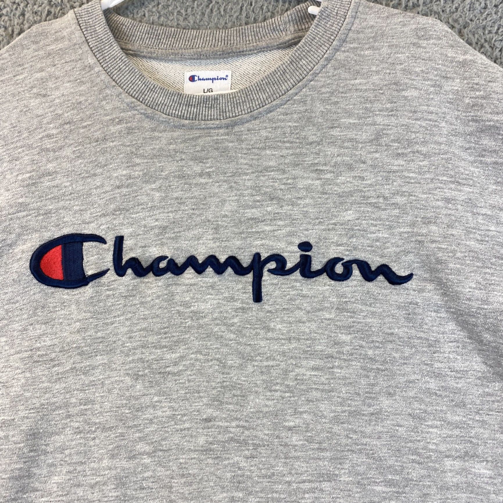 Champion Champion Sweatshirt Men’s Large Crew Neck Gray French Terry Pullover, Champion Brand, Logo, All Seasons, Cotton Blend, Regular Fit Size US L / EU 52-54 / 3 - 2 Thumbnail