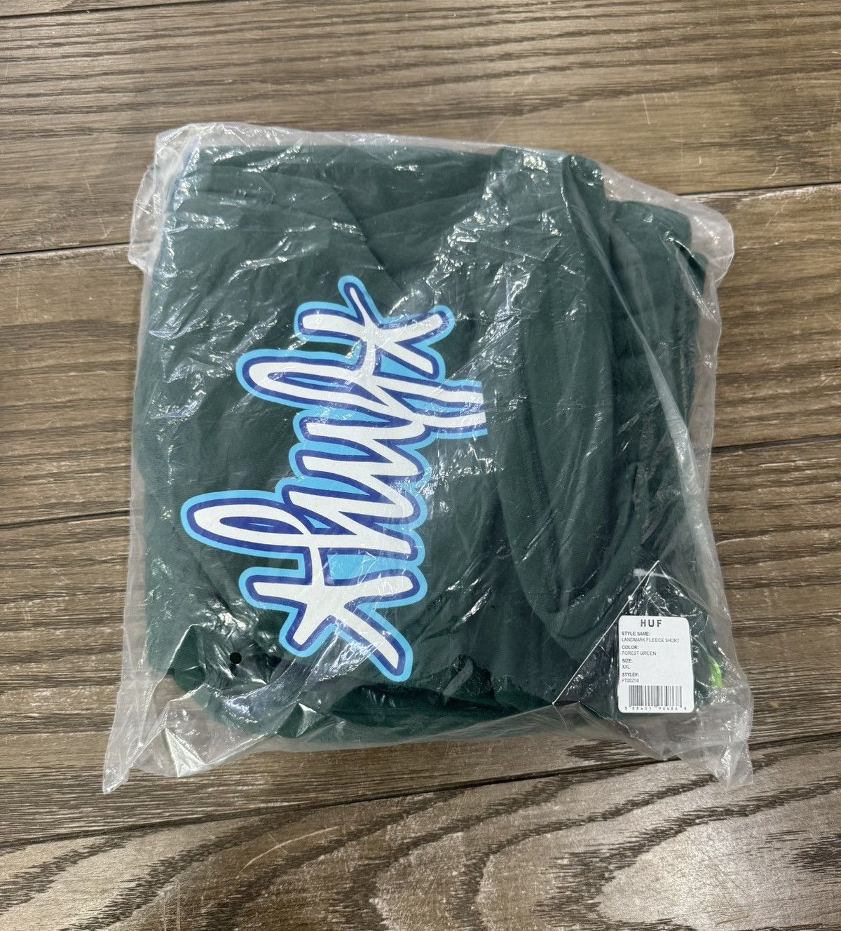Designer × Huf ‼️ HUF Landmark Heavy Fleece Shorts Green XXL Size 2XL ‼️ Size US 38 / EU 54 - 9 Thumbnail