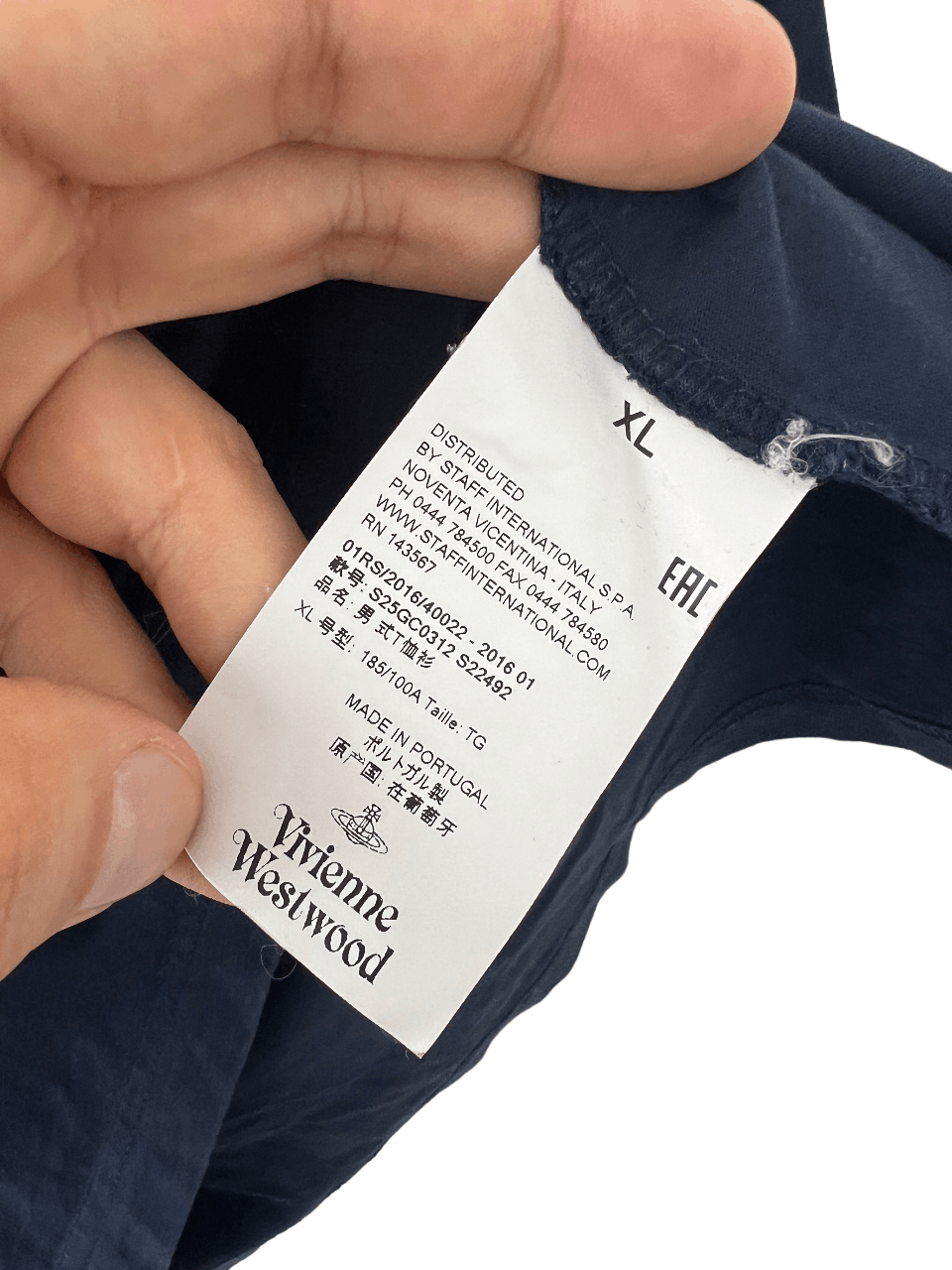 Vivienne Westwood Vivienne Westwood T-shirt L-XL Size US L / EU 52-54 / 3 - 4 Thumbnail