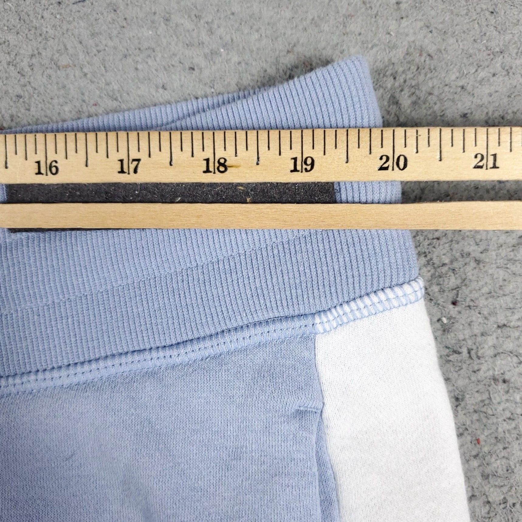 Reebok Reebok Shorts Womens 2XL Blue Sweat Shorts Running Jogging Training Ladies Size 40" / US 18 - 4 Thumbnail