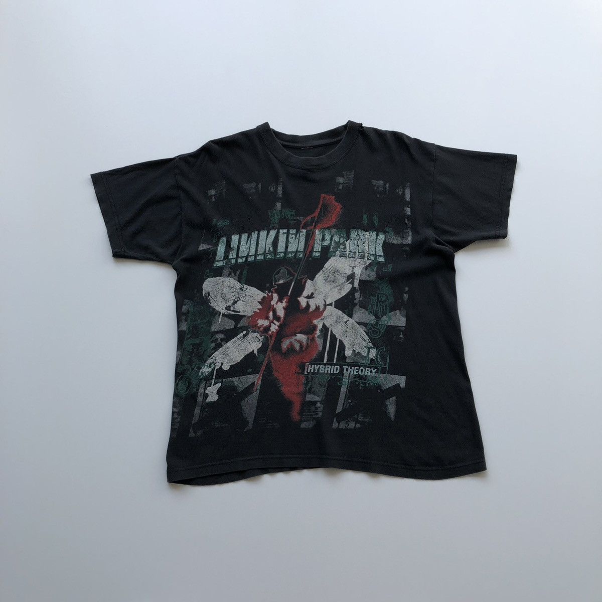 Band Tees Linkin Park 2000 Hybrid Theory Vintage 00’s All Over T-Shirt Size US S / EU 44-46 / 1 - 1 Thumbnail