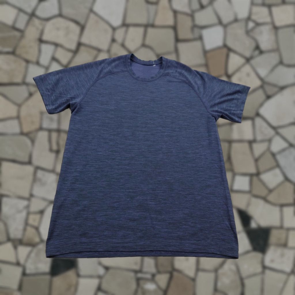 Lululemon Lululemon Shirt Mens Medium Blue Heather Vent Tech Performance Gym Workout Size US M / EU 48-50 / 2 - 1 Thumbnail