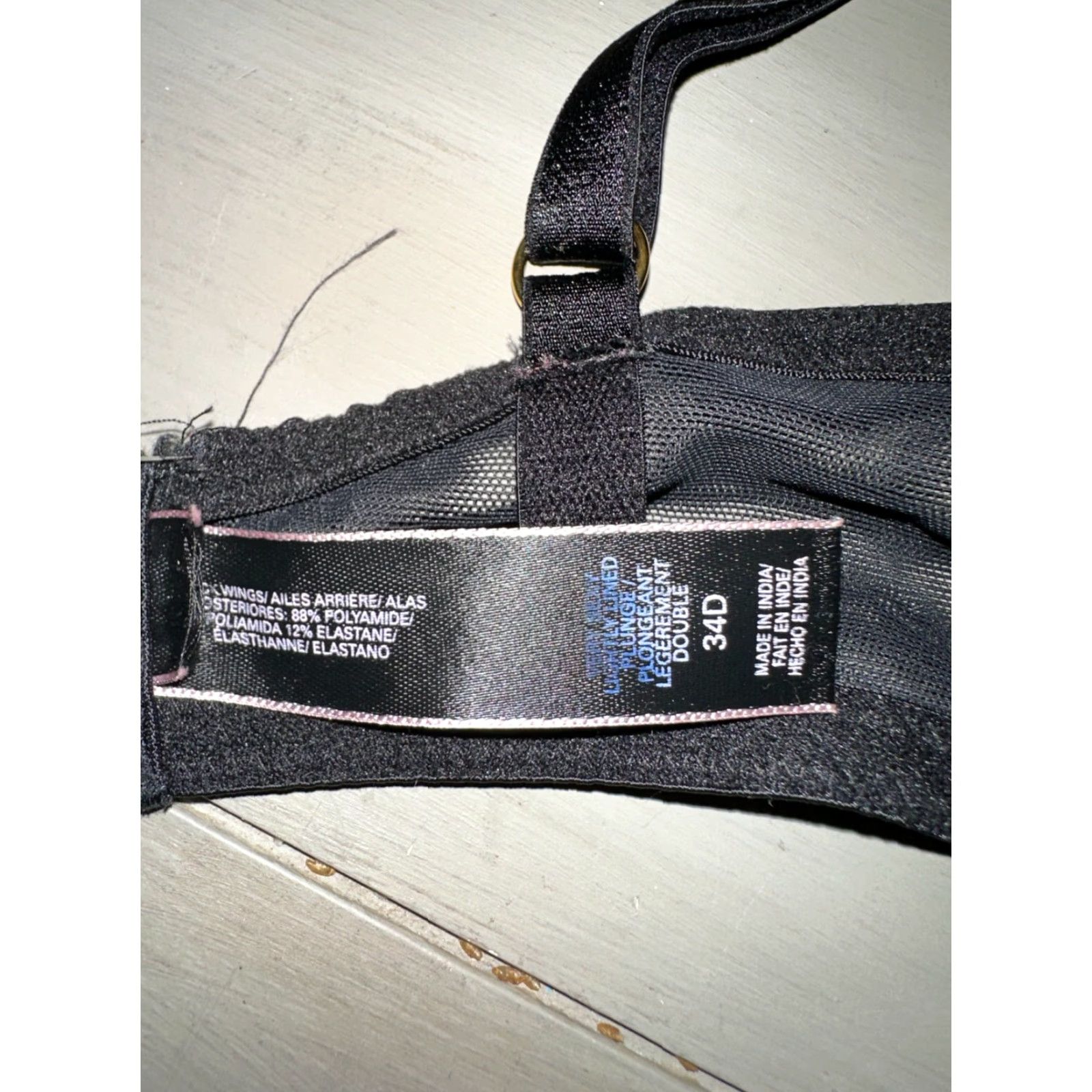 Victoria's Secret Victoria's Secret Very Sexy Bra 34D Black Underwired Plunge Lightly Lined Women Size ONE SIZE - 5 Thumbnail