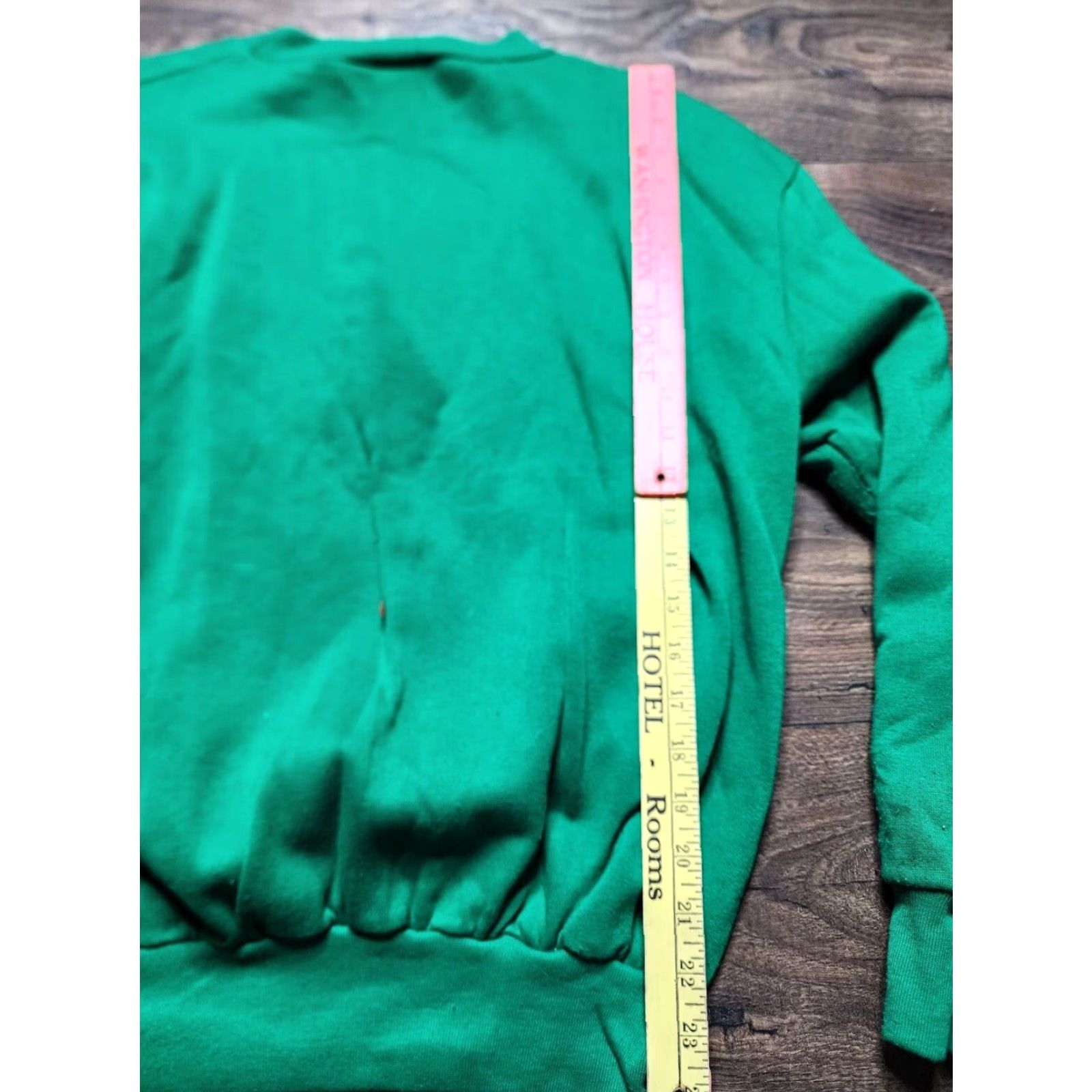 Vintage VINTAGE American Born Sweatshirt Shirt Womens L Green 90s Christmas Glitter Distressed Pullover Crew Neck 3/4 Sleeve Size L / US 10 / IT 46 - 2 Thumbnail