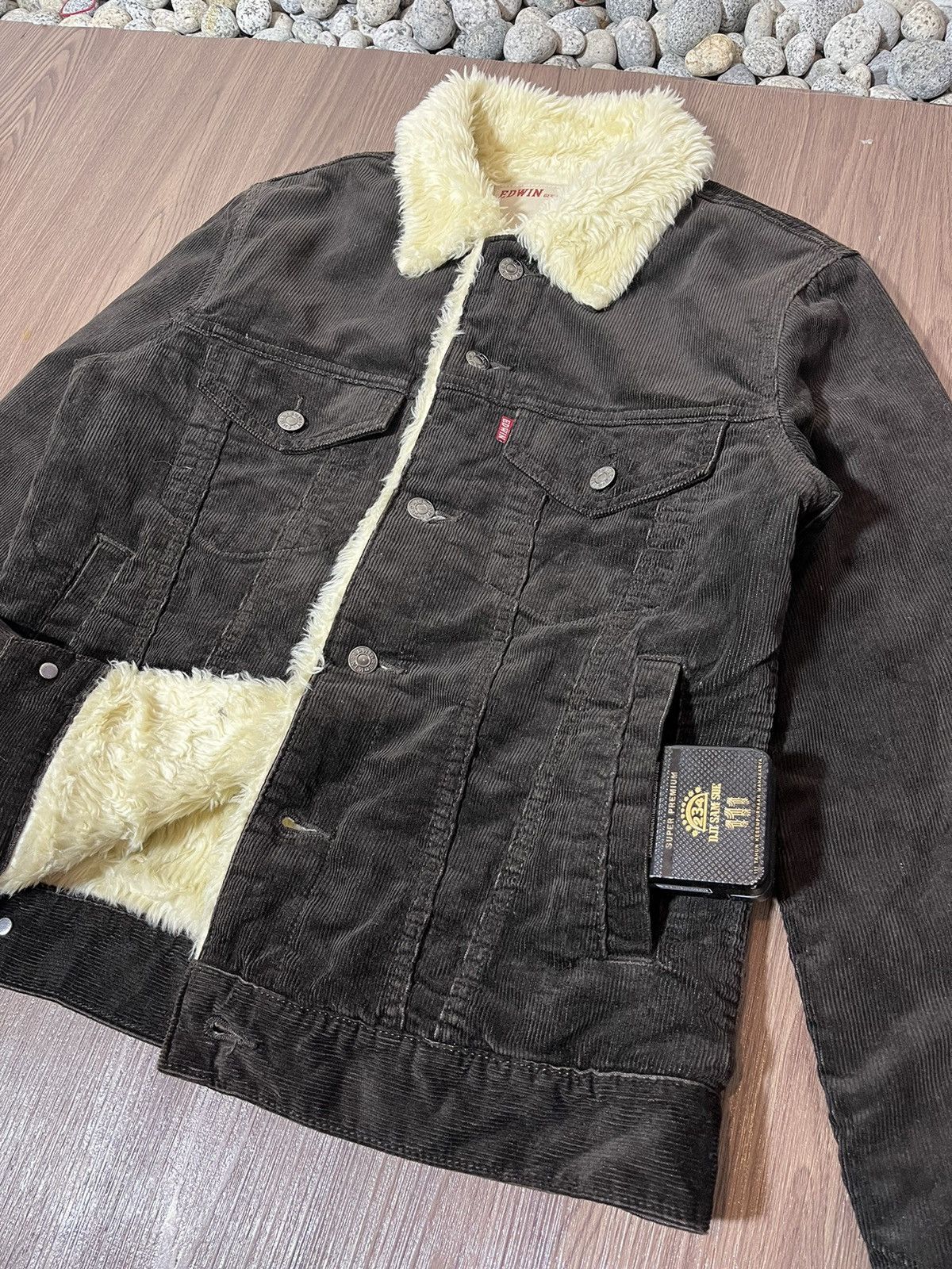 Edwin Edwin 503 Corduroy Trucker Jacket Size US M / EU 48-50 / 2 - 13 Thumbnail