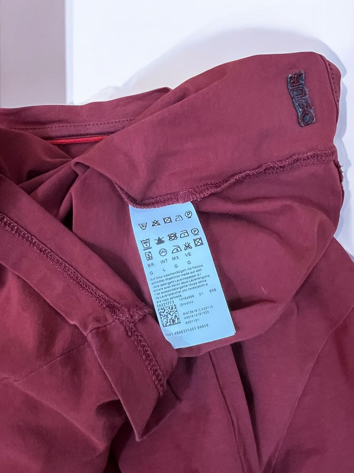 Hugo Hugo Burgundy Longsleeve T-Shirt Size M Size US M / EU 48-50 / 2 - 7 Thumbnail