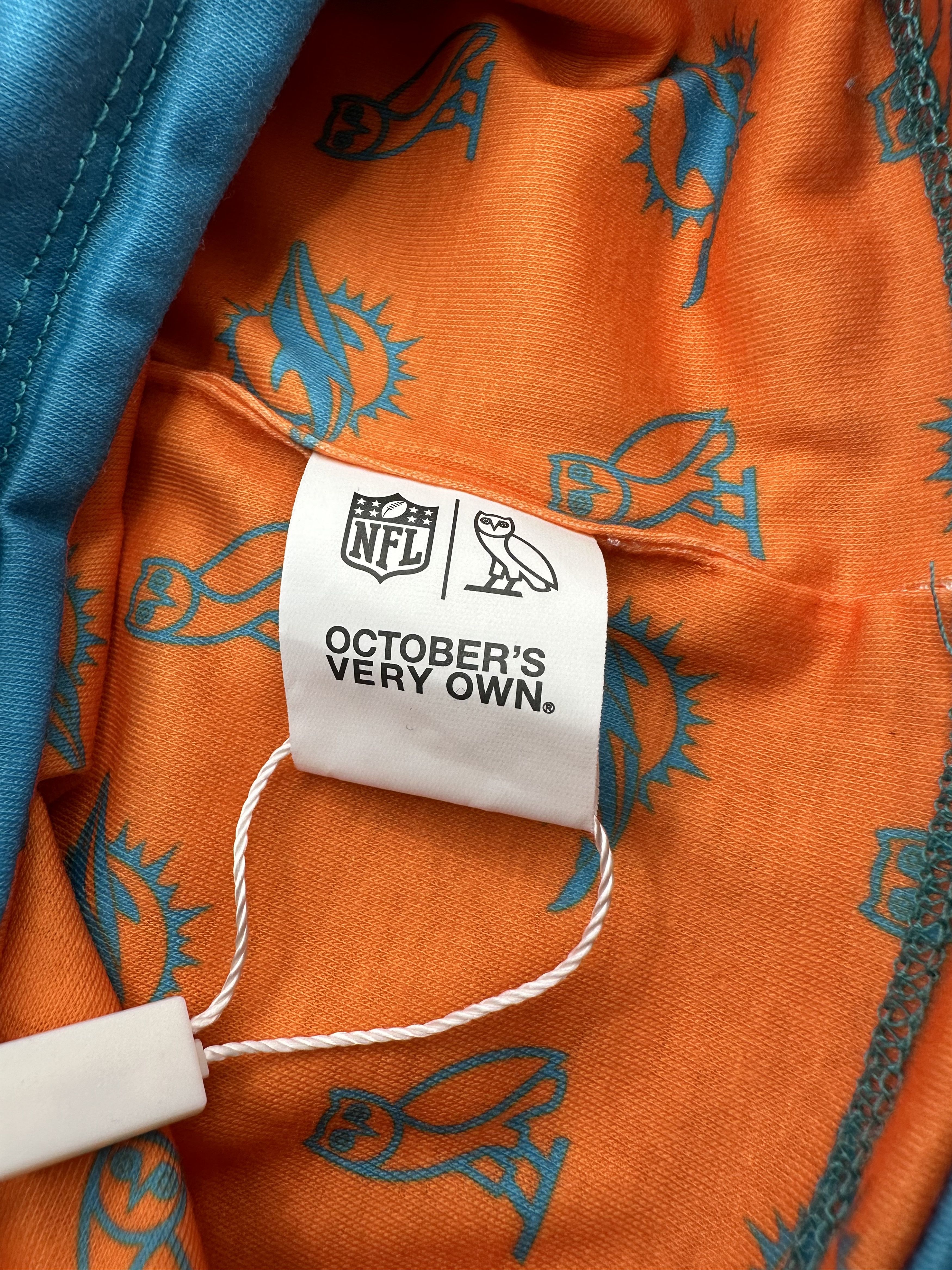 NFL × October's Very Own OVO x NFL Miami Dolphins Neck Gaiter - new with tags RARE Size ONE SIZE - 7 Thumbnail