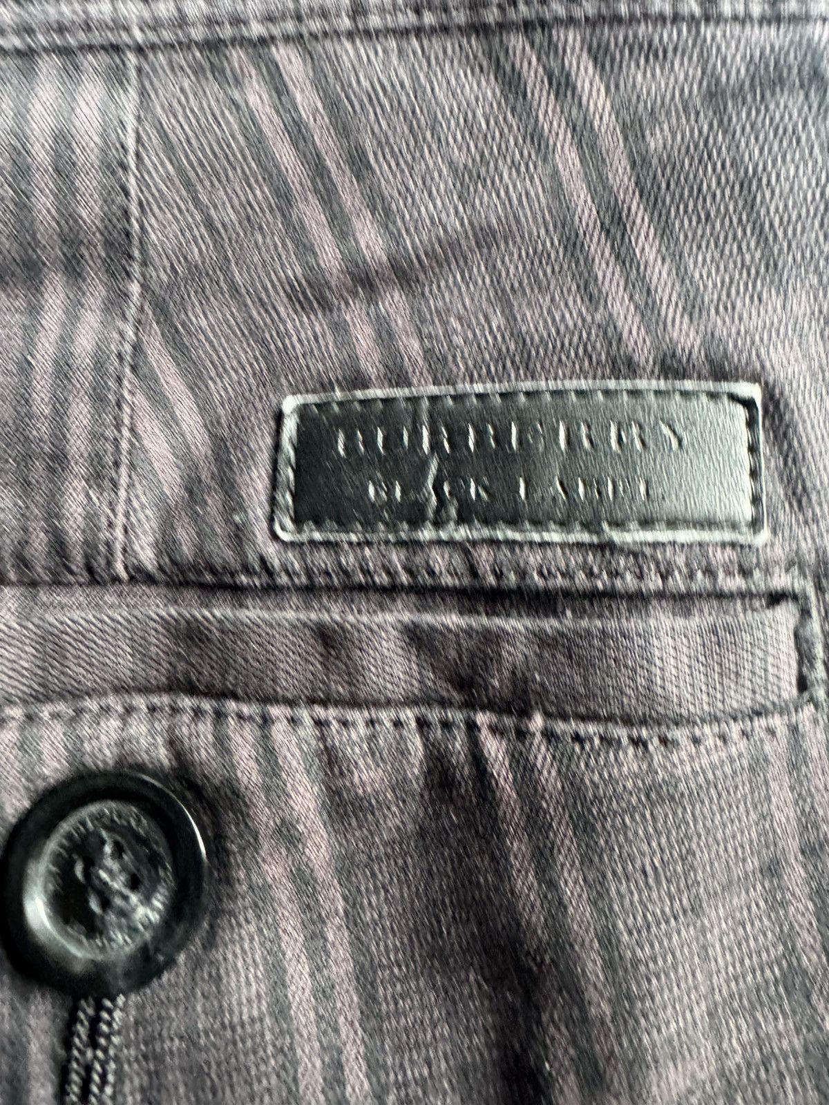 Burberry Last Drop Burberry Black Label Pants Size US 34 / EU 50 - 5 Thumbnail
