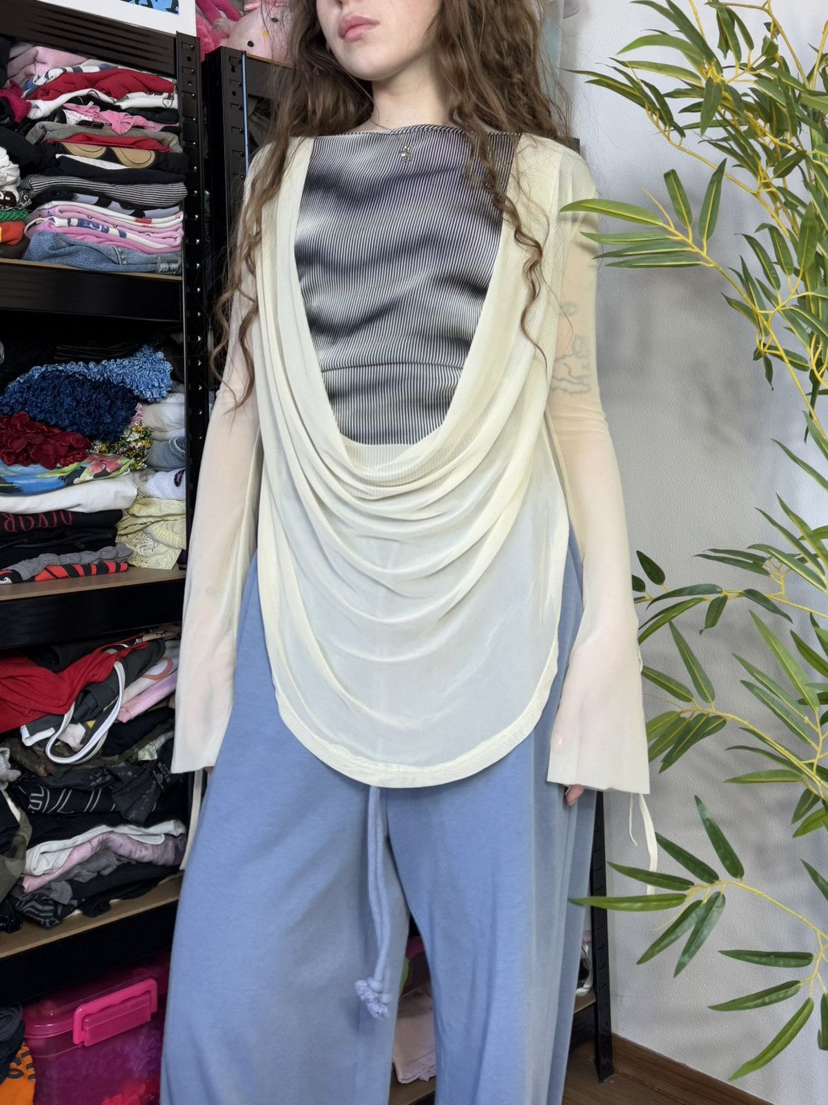 Vintage MESH OPEN BACK ISSEY MIYAKE STYLE LONG SLEEVE Size XS / US 0-2 / IT 36-38 - 5 Thumbnail