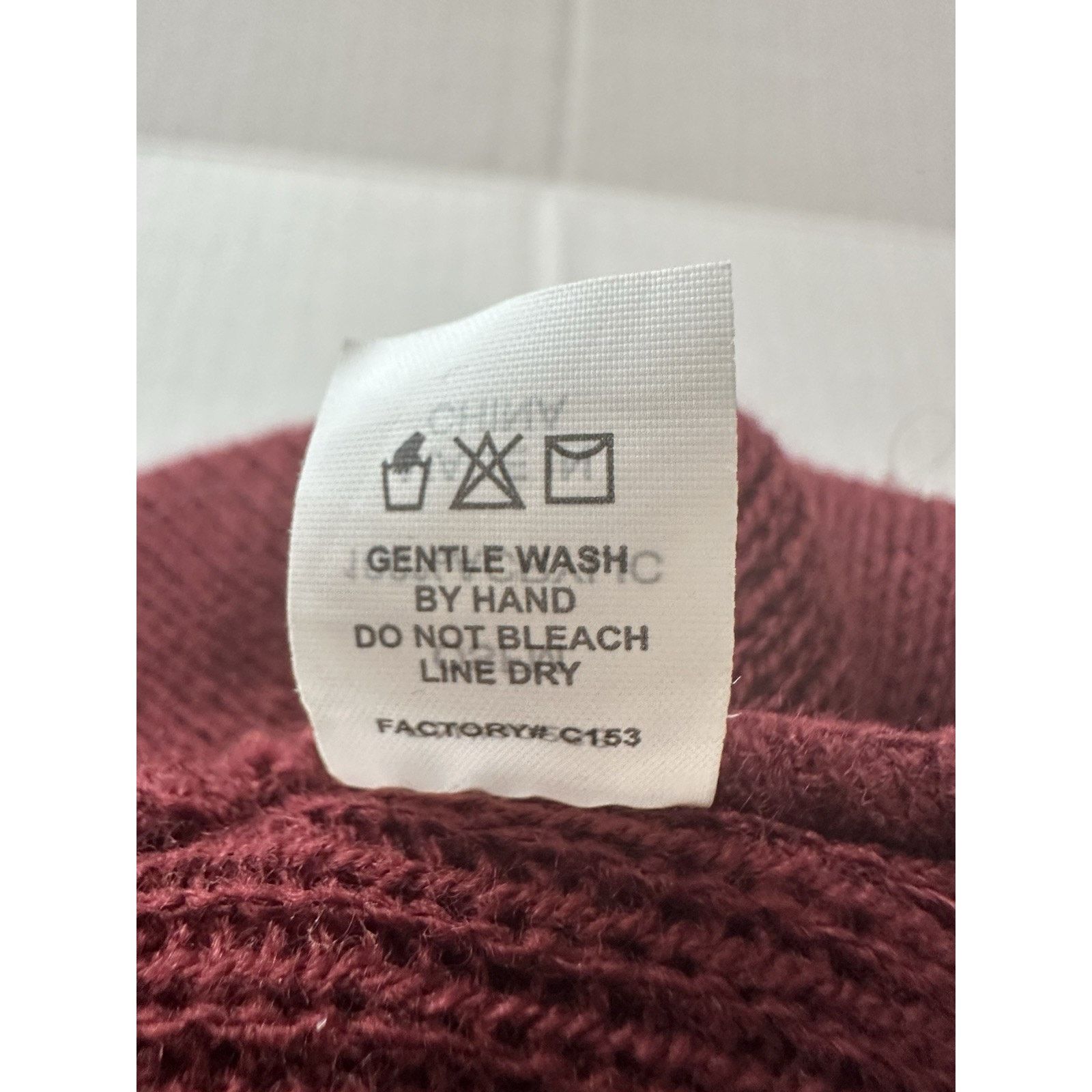 Adidas ADIDAS Originals Trefoil Beanie Maroon OSFM 100% Acrylic Size ONE SIZE - 5 Thumbnail