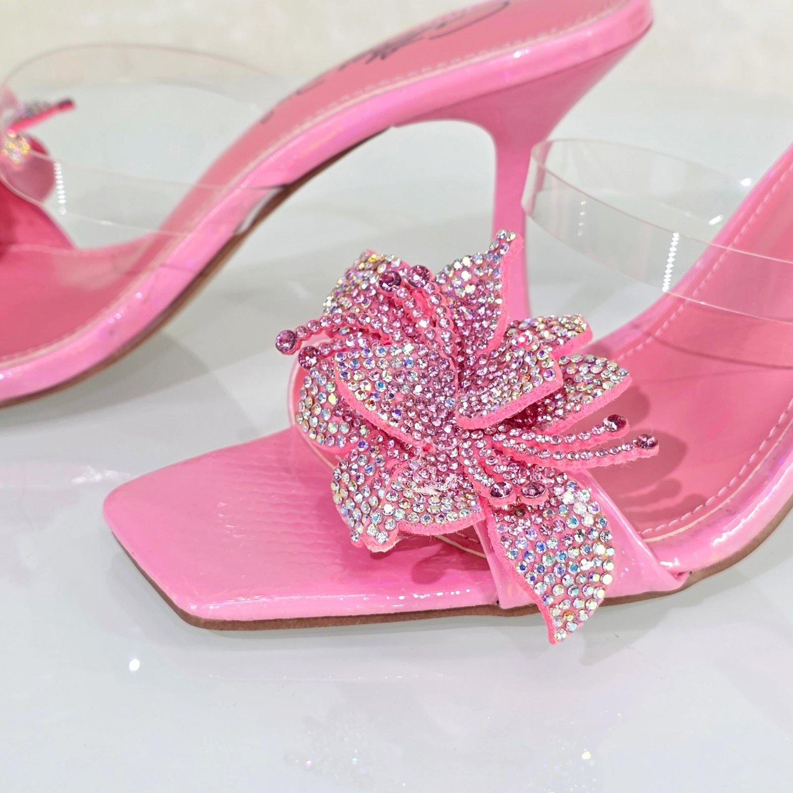 Other Lily Rhinestone Flower Pink Slip On 3.25" Heel Casual Evenin Size US 7.5 / IT 37.5 - 8 Thumbnail