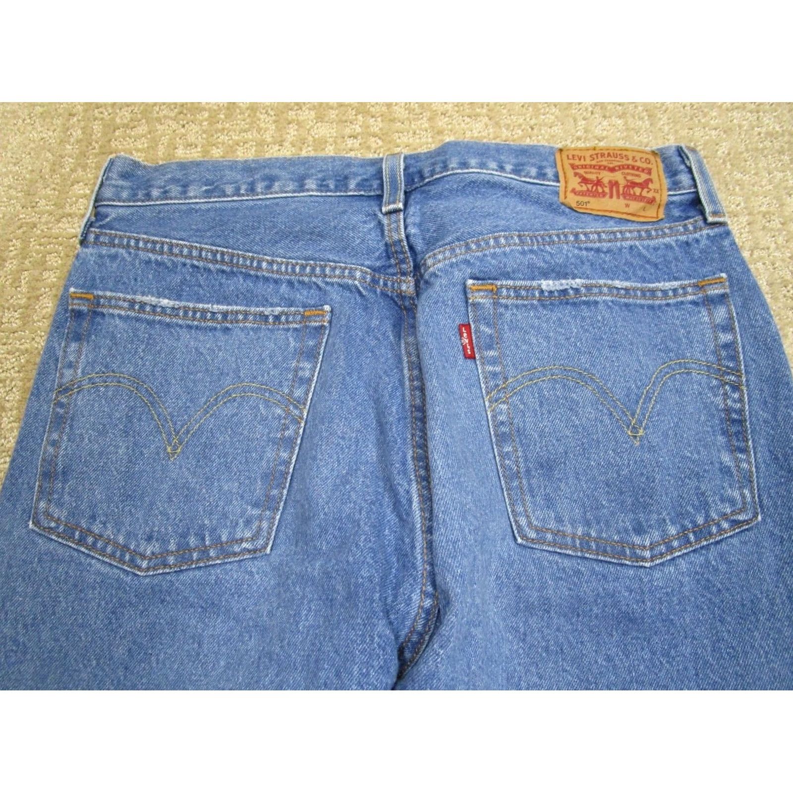 Levi's Levi's 501 Jeans Women Cropped High Rise Blue Distressed 5-Pocket Denim Relaxed 30 Size 30" / US 8 / IT 44 - 4 Thumbnail