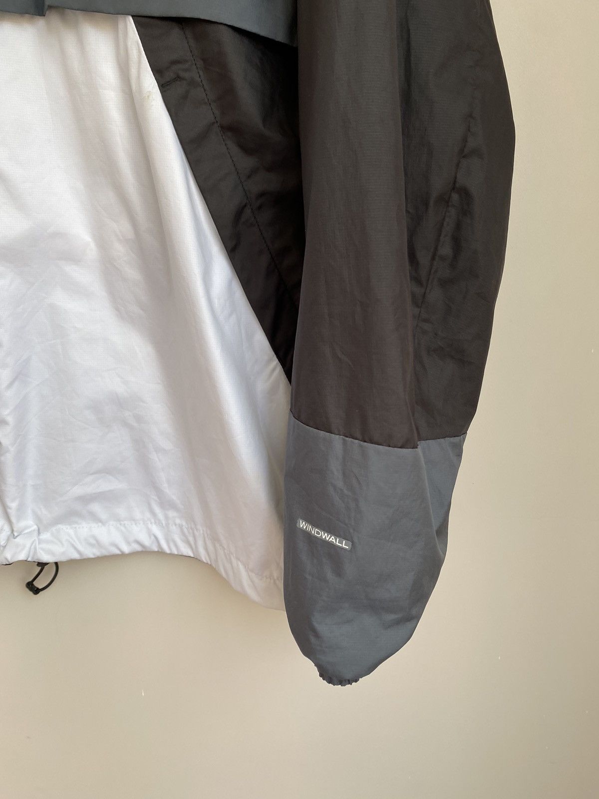 The North Face The North Face men's anorak jacket Size US M / EU 48-50 / 2 - 2 Thumbnail
