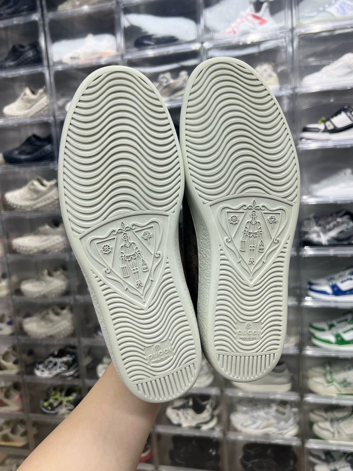 Gucci gucci disney ace brown sneakers size 43 Size US 10 / EU 43 - 8 Thumbnail