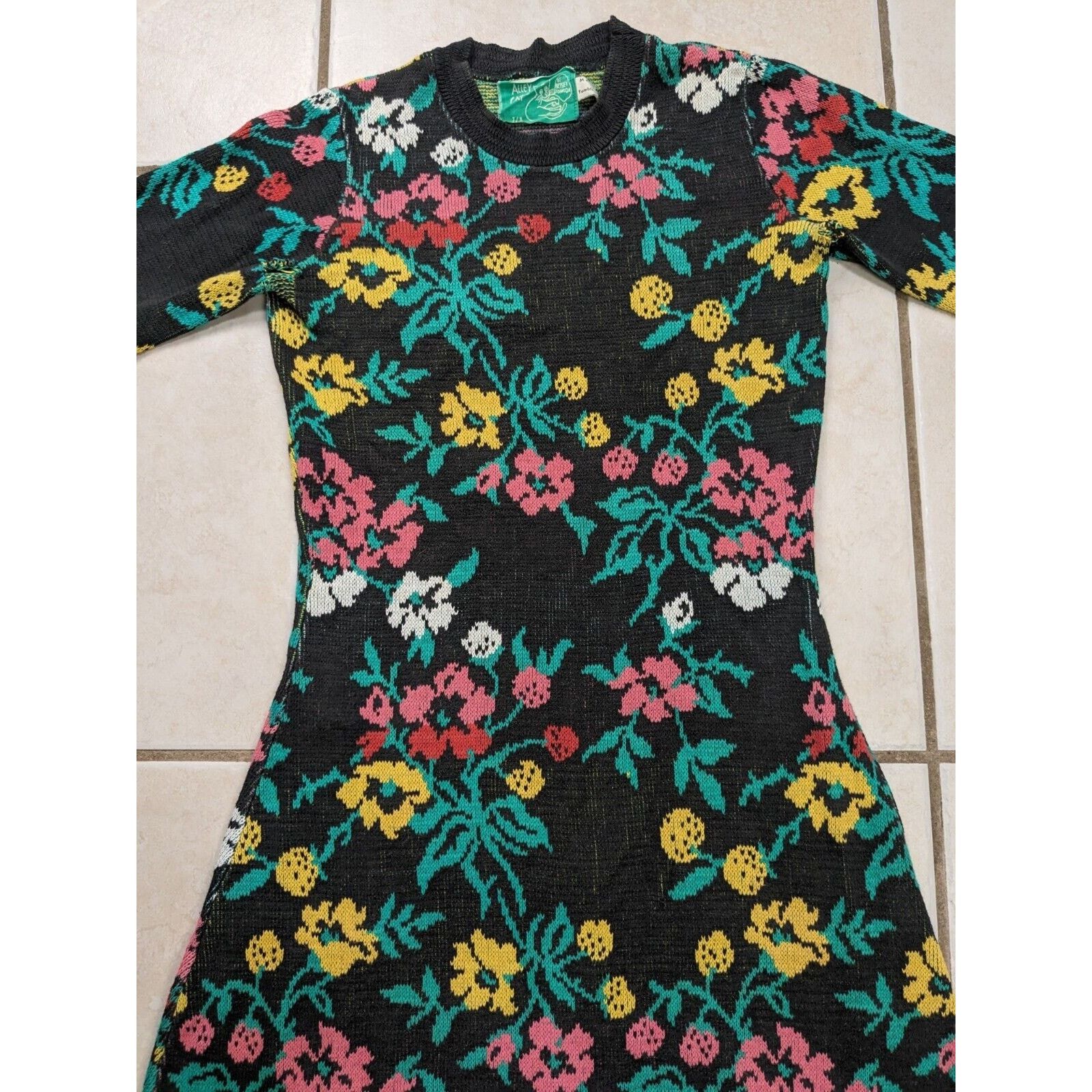 Betsey Johnson Betsey Johnson Alley Cat Sweater Dress Long Sleeve Floral Size M / US 6-8 / IT 42-44 - 7 Thumbnail