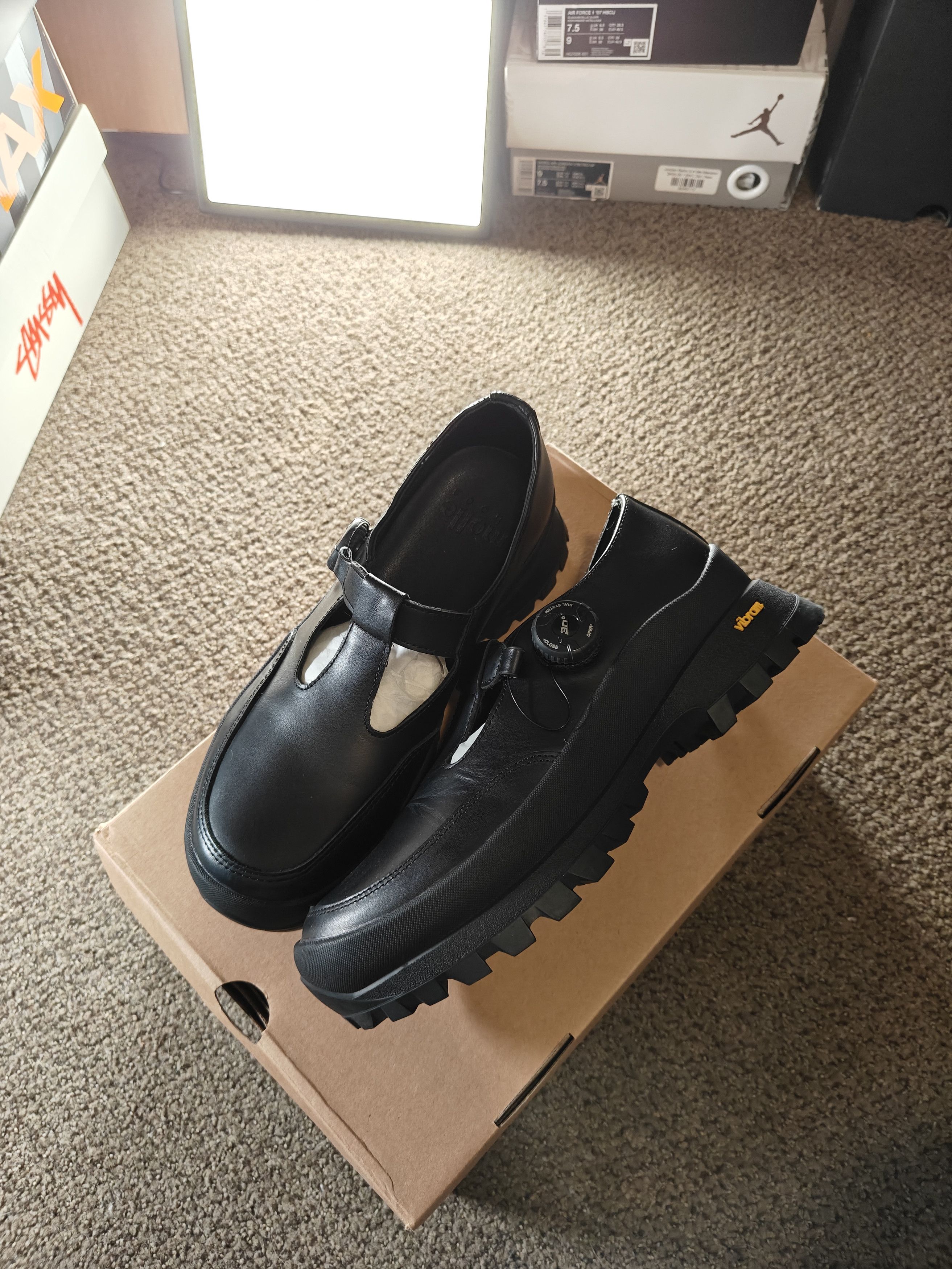 Other molle shoes t-strap leather Mary jane boot 8M - worn twice! Size US 8 / EU 41 - 1 Thumbnail