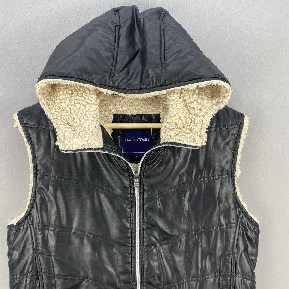 Japanese Brand Vintage 00s Virgin Voyage Puffer Vest Size US S / EU 44-46 / 1 - 7 Thumbnail
