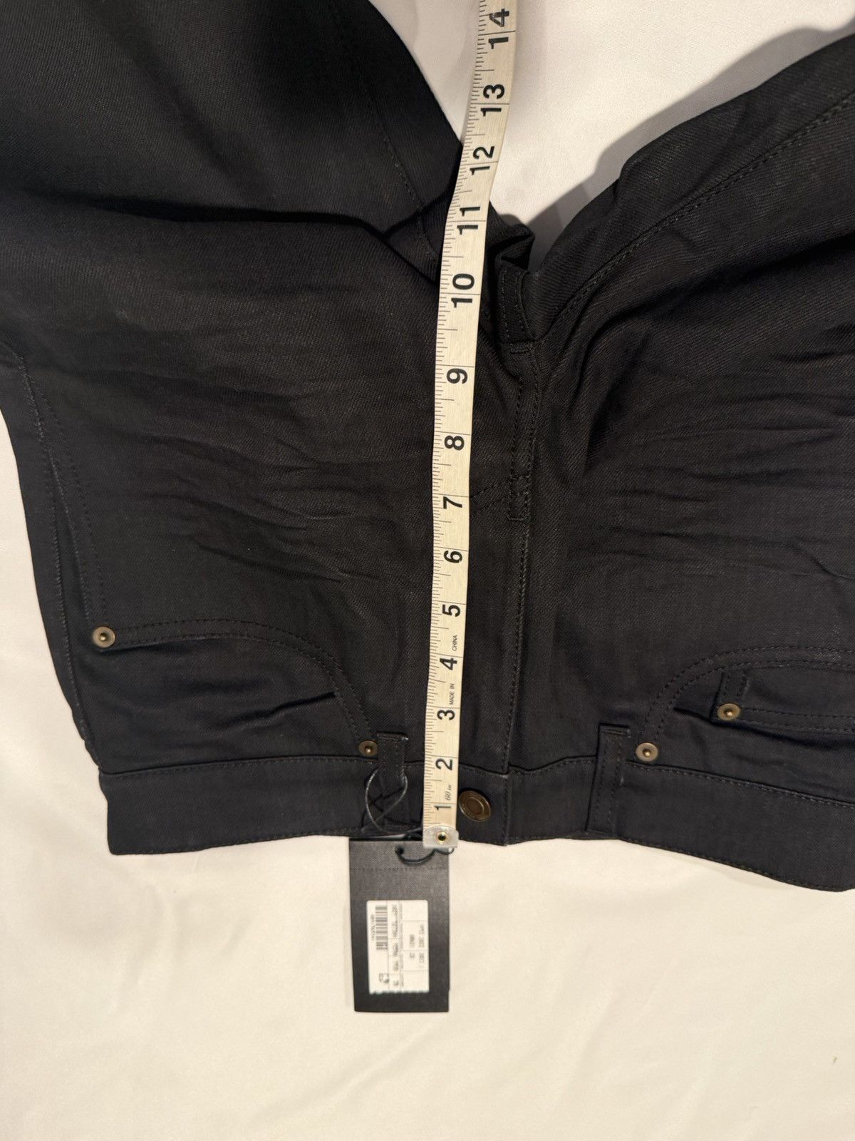 Saint Laurent Paris Saint laurent mens slim fit jeans. 28 $790 Size US 28 / EU 44 - 6 Thumbnail