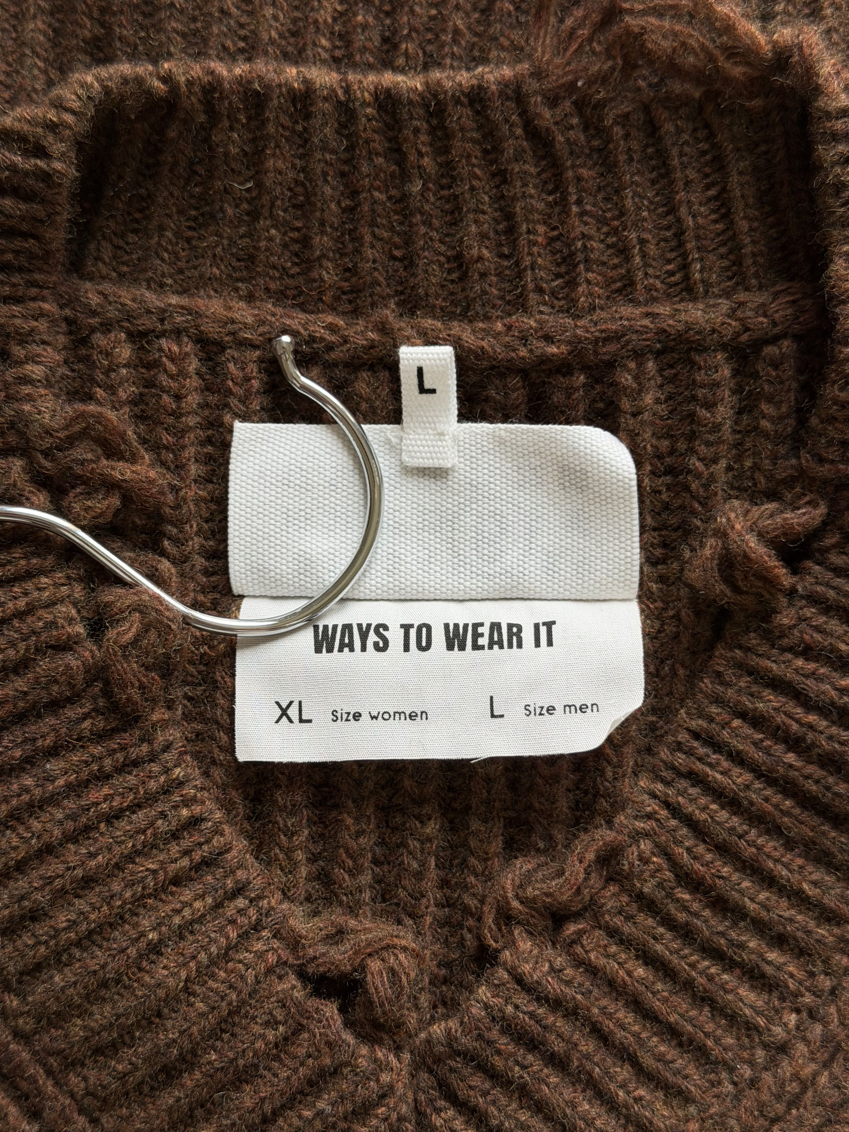 MM6 MM6 Maison Margiela Distressed V-Neck Sweater in Brown Size US L / EU 52-54 / 3 - 8 Thumbnail