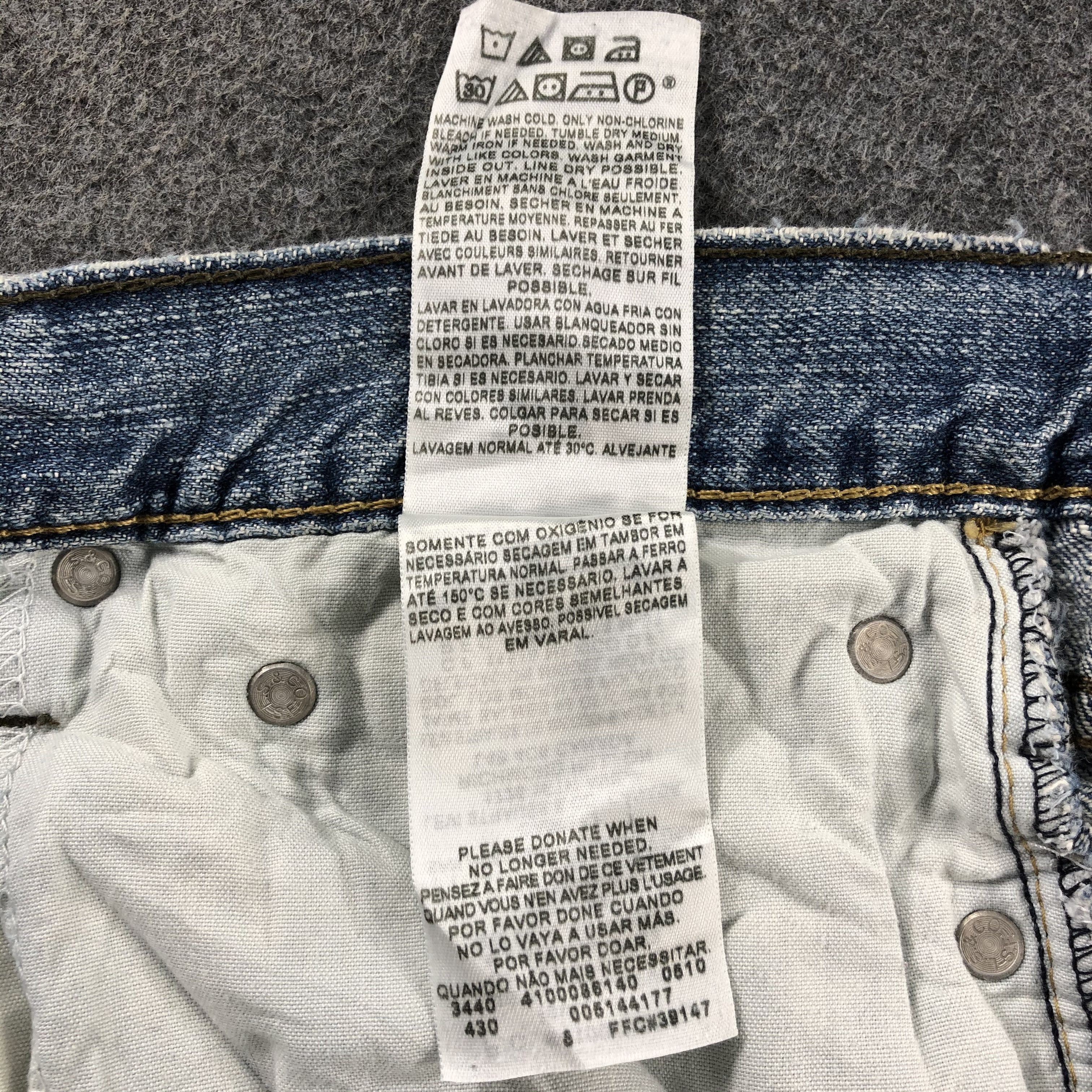 Levi's Vintage Blue Wash Levis 514 Jeans-J2560 Size US 31 - 13 Thumbnail