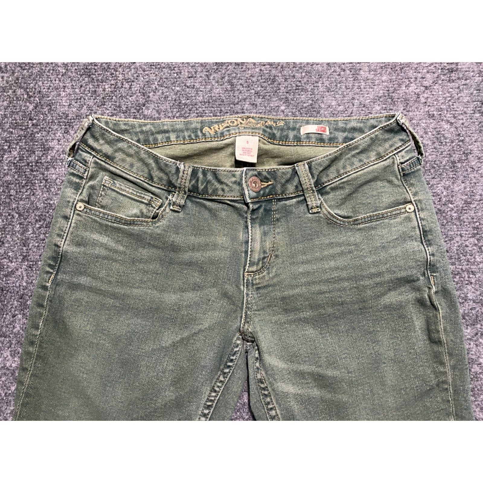 Vintage Arizona Jeans Jeans Skinny 28x28 Junior 5 Olive Green Low Rise Stretch 5-Pocket Womens Juniors Denim Cotton Spandex Size 28" / US 6 / IT 42 - 4 Thumbnail