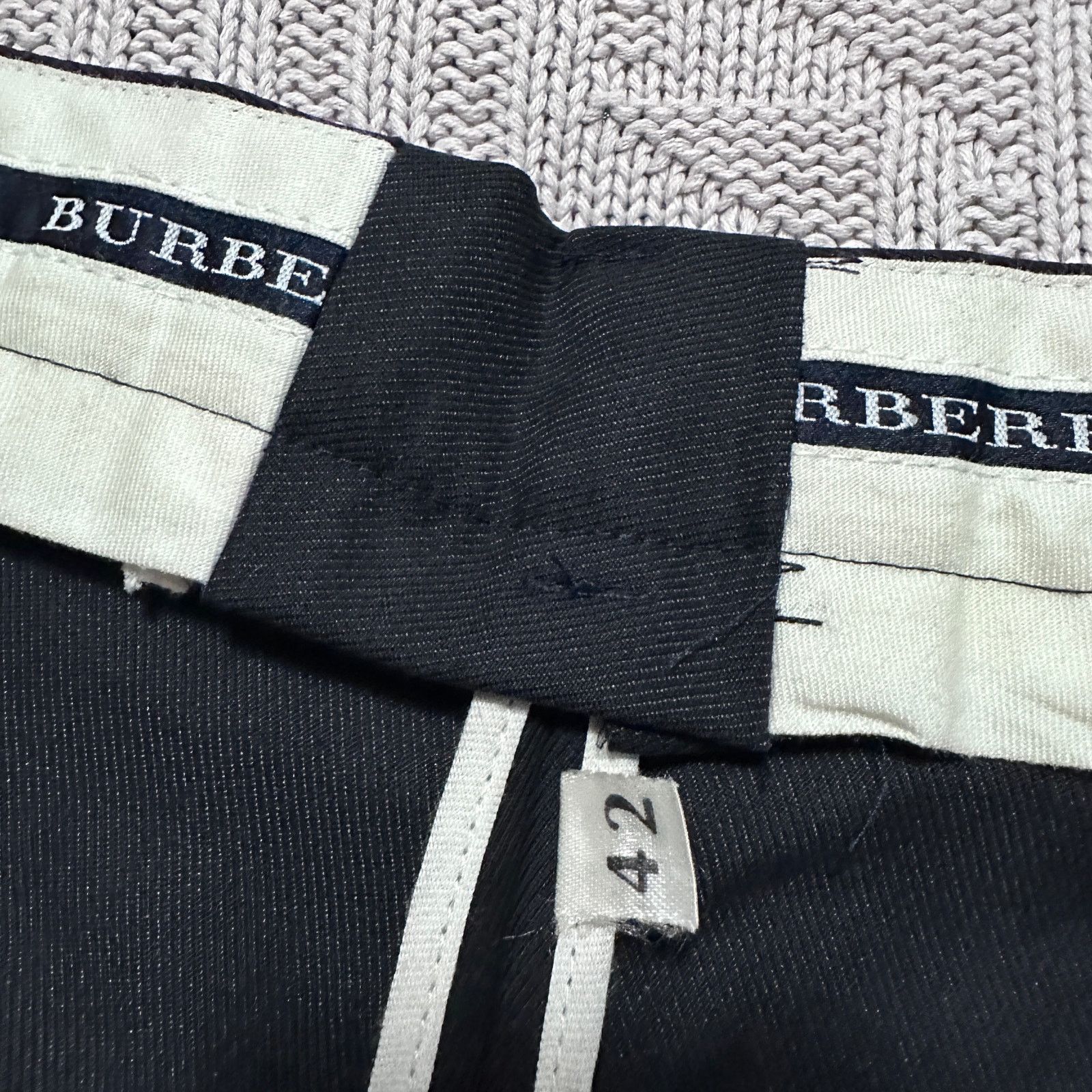 Burberry Vintage Burberry black dress slacks Size US 42 / EU 58 - 4 Thumbnail