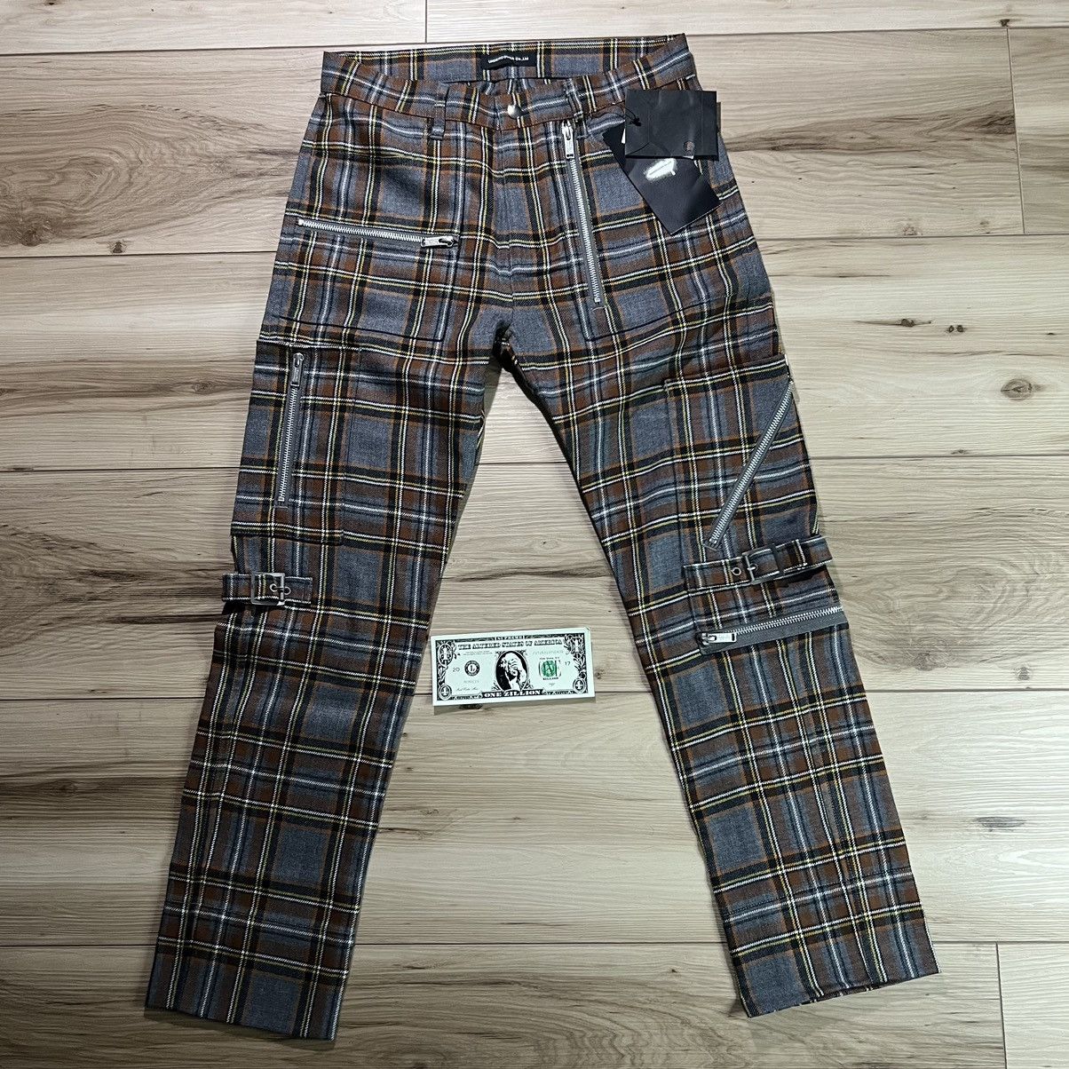Japanese Brand × Undercover Wool Cargo Bondage Zipper Pants Size US 30 / EU 46 - 1 Thumbnail