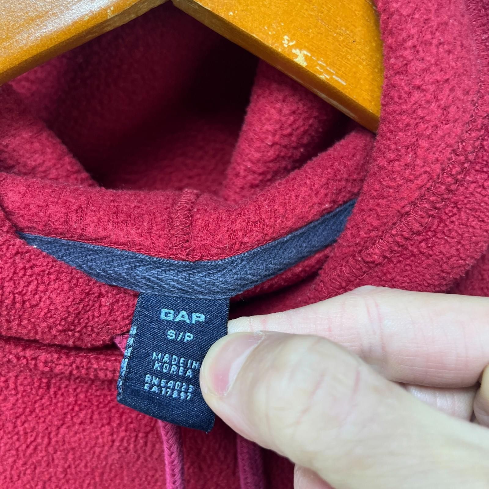 Gap Vintage 90s Gap Fleece Hoodie Small Red Y2K Size US S / EU 44-46 / 1 - 4 Thumbnail