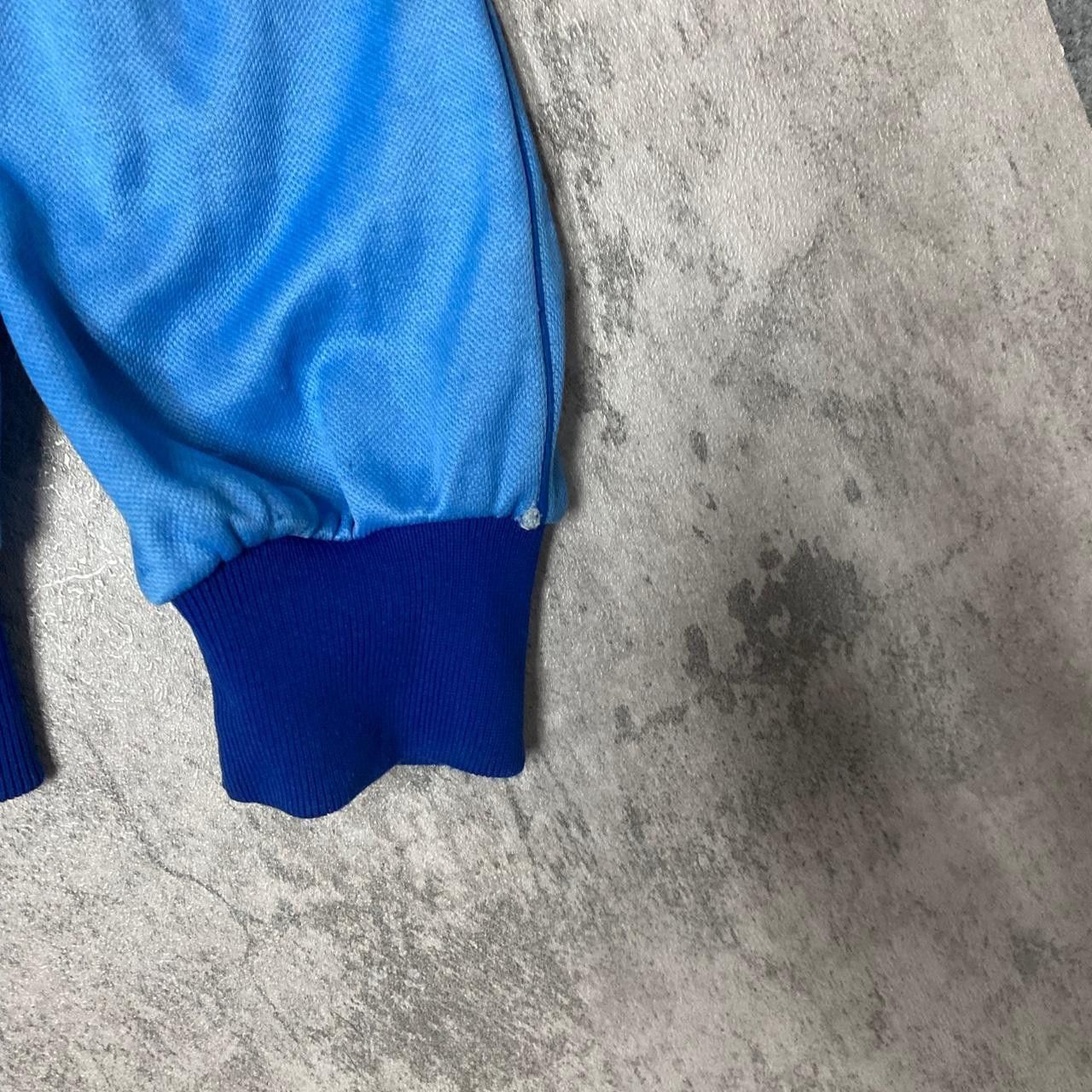 Other Blue and red vintage 90s tennis sweatshirt Size US M / EU 48-50 / 2 - 3 Thumbnail