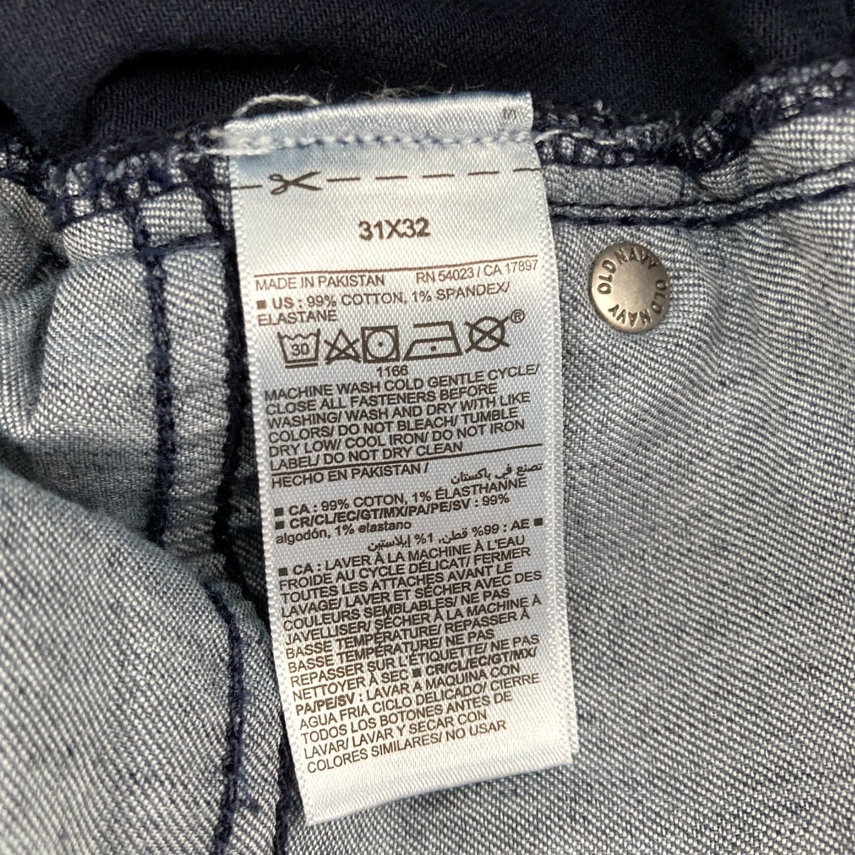 Old Navy Old Navy Athletic Taper 5-Pocket Twill Pants Mens 31x32 Dark Blue Stretch Casual Size US 31 - 6 Thumbnail