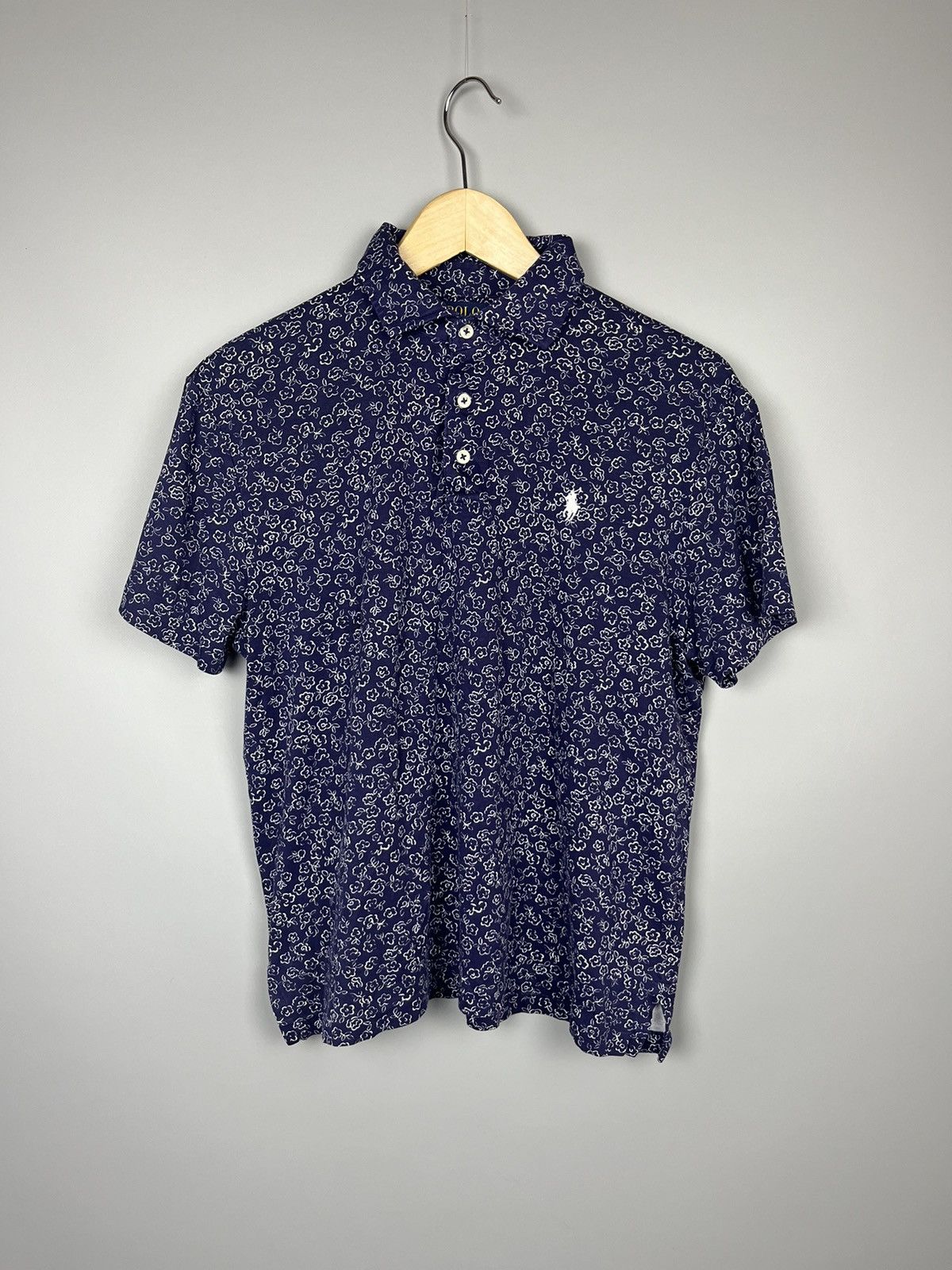 Polo Ralph Lauren (M) Polo Ralph Lauren flower print polo shirt Size US S / EU 44-46 / 1 - 1 Thumbnail