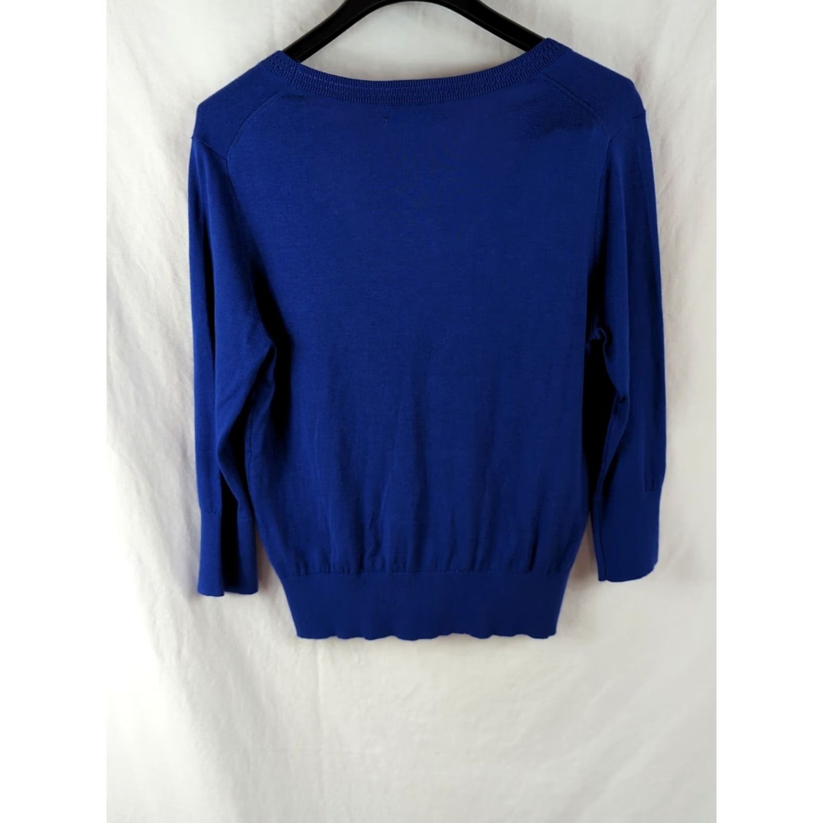 Banana Republic Banana Republic Womens Cardigan Sweater Size L Blue V-Neck 3/4 Sleeve Button Up Knit Lightweight Casual Business Regular Fit Adult Womens Size L / US 10 / IT 46 - 6 Thumbnail