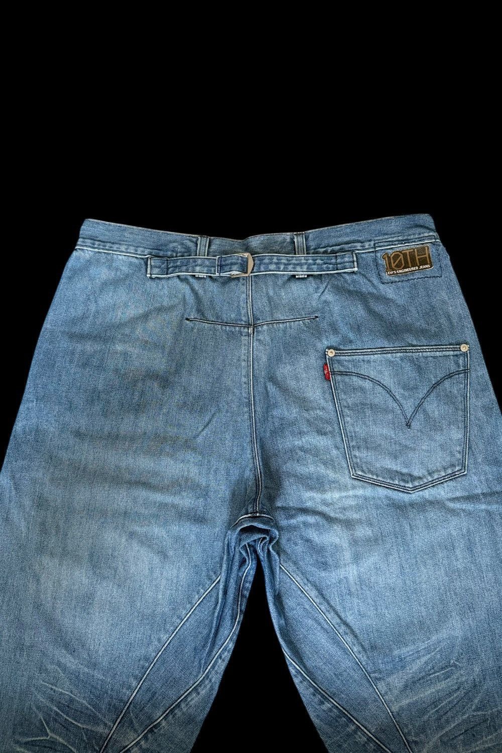 Levi's LEVI’S ENGINEERED JEANS 2009 BUCKLE CINCH BACK DENIM SHORTS Size US 38 / EU 54 - 2 Thumbnail