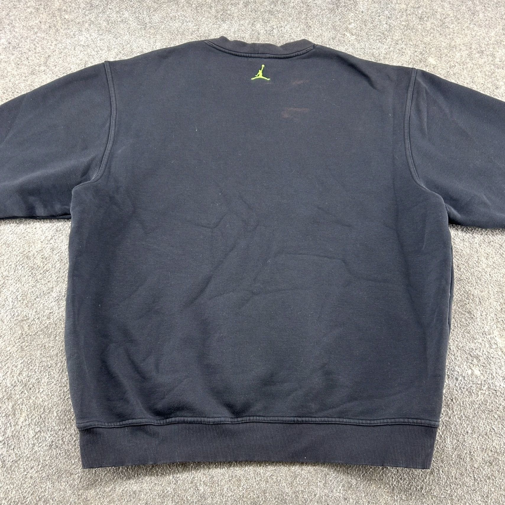 Jordan Brand VINTAGE Air Jordan Sweatshirt Mens L Black Pullover Cotton Jumpman Y2K Size US L / EU 52-54 / 3 - 7 Thumbnail