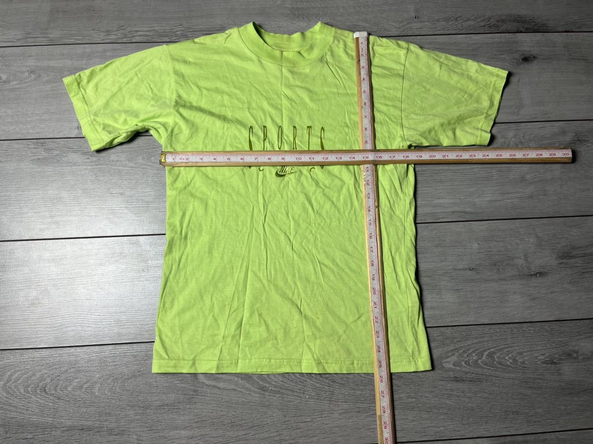 Nike Vintage Nike sports classic Tshirt 90s size Small Size US S / EU 44-46 / 1 - 6 Thumbnail