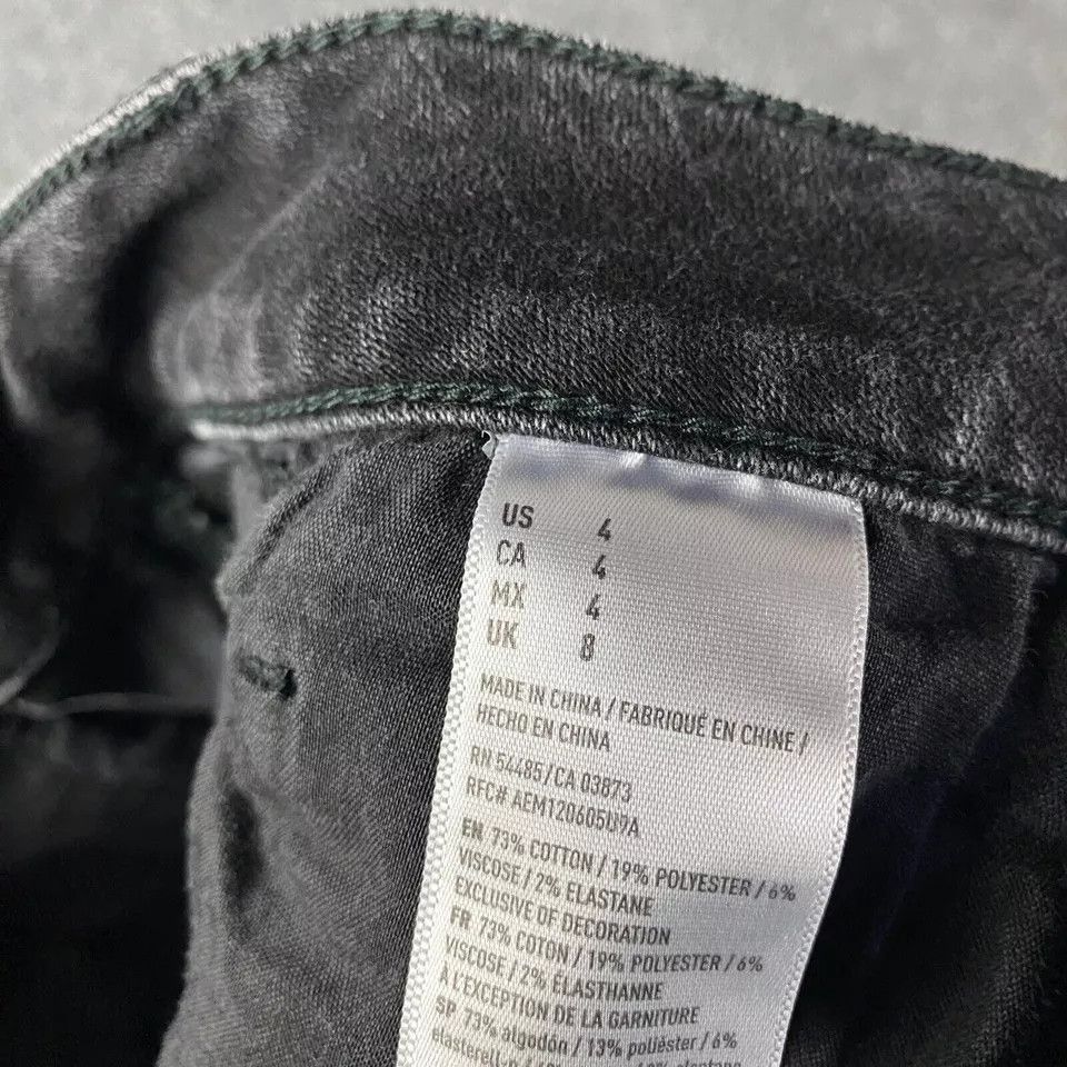American Eagle Outfitters American Eagle Shorts Women's 4 H-Rise Shortie Denim Cut Off Size 27" / US 4 / IT 40 - 7 Thumbnail