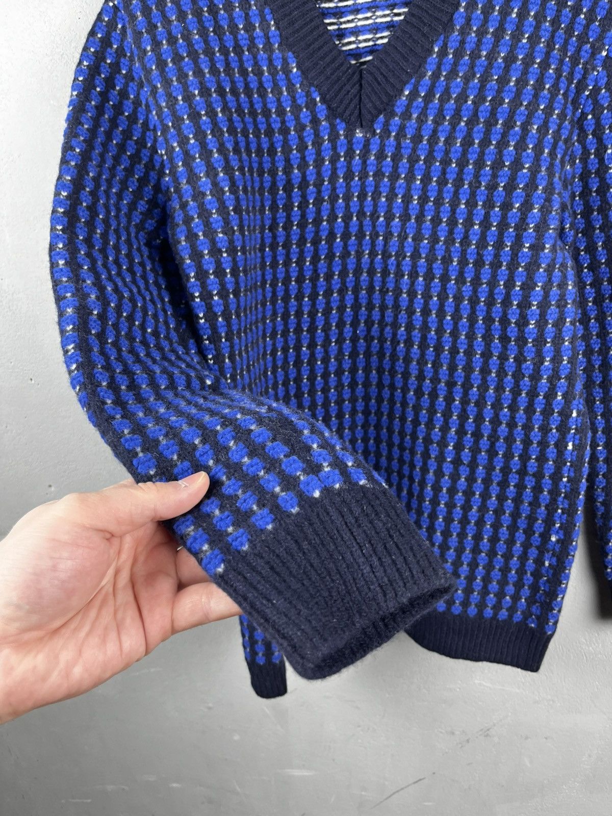 Alexander McQueen Alexander McQueen MCQ Men’s Black Wool Sweater Size US M / EU 48-50 / 2 - 7 Thumbnail