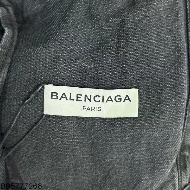 Balenciaga Balenciaga size 36 Black denim jacket Size XS / US 0-2 / IT 36-38 - 5 Thumbnail
