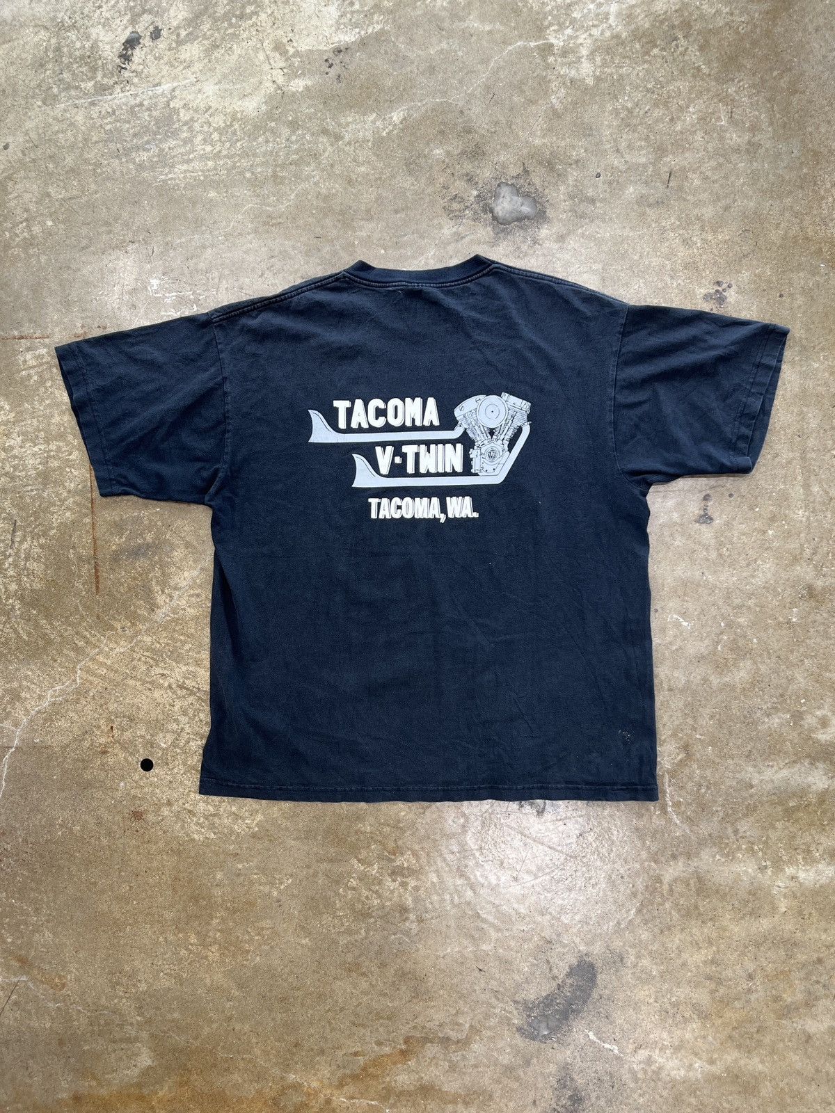 Harley Davidson Vintage 1999 One Hot Piece Motorcycle Engine Flame Tee XXL Size US XXL / EU 58 / 5 - 5 Thumbnail
