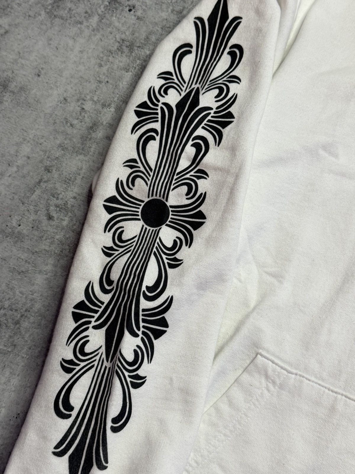 Chrome Hearts Chrome Hearts White Floral Horseshoe Zip up Size US L / EU 52-54 / 3 - 6 Thumbnail
