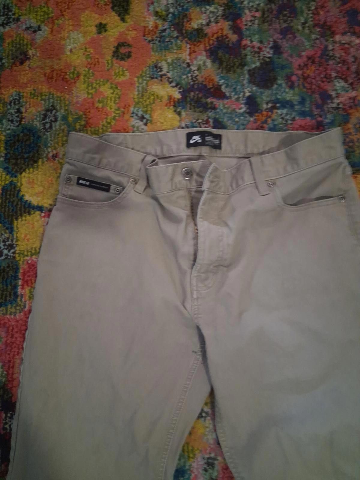 Nike Nike SB Chino Kakhis sz 34 Size US 34 / EU 50 - 4 Thumbnail