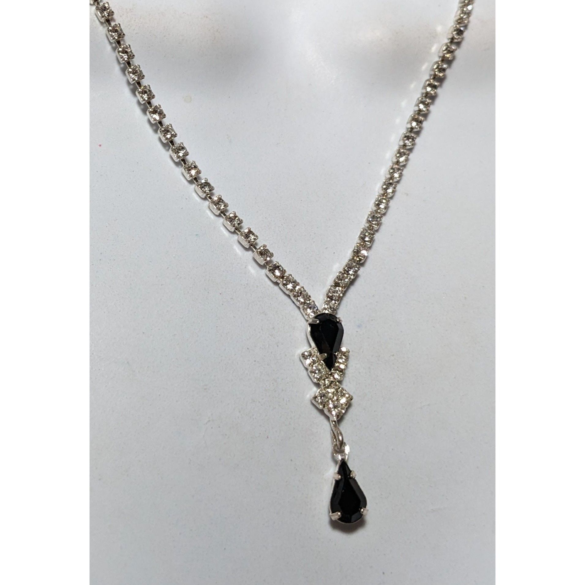 Other Glam Goth Gemmed Formal Bridal Necklace Size ONE SIZE - 4 Thumbnail
