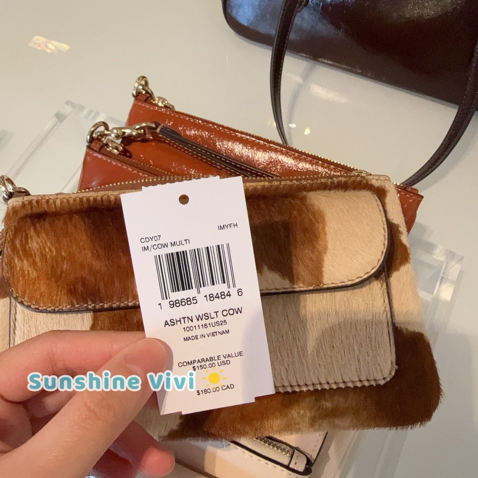Coach NWT Coach Ashton Wristlet Haircalf Cow CDY07 Gold/Cow Size ONE SIZE - 5 Thumbnail